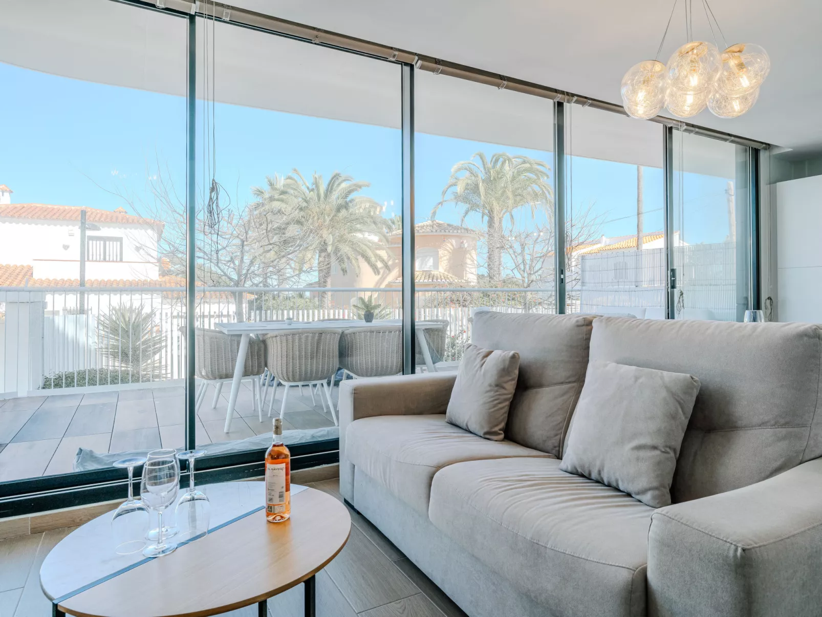 Denia Beach Plus-Inside