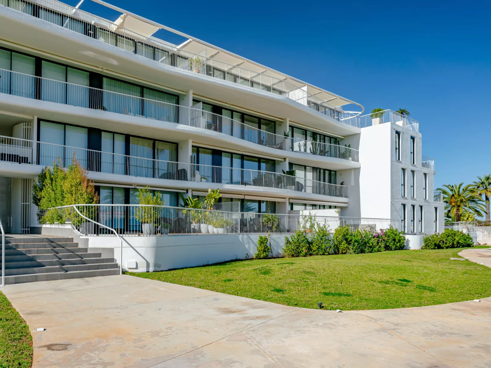 Denia Beach Plus-Outside