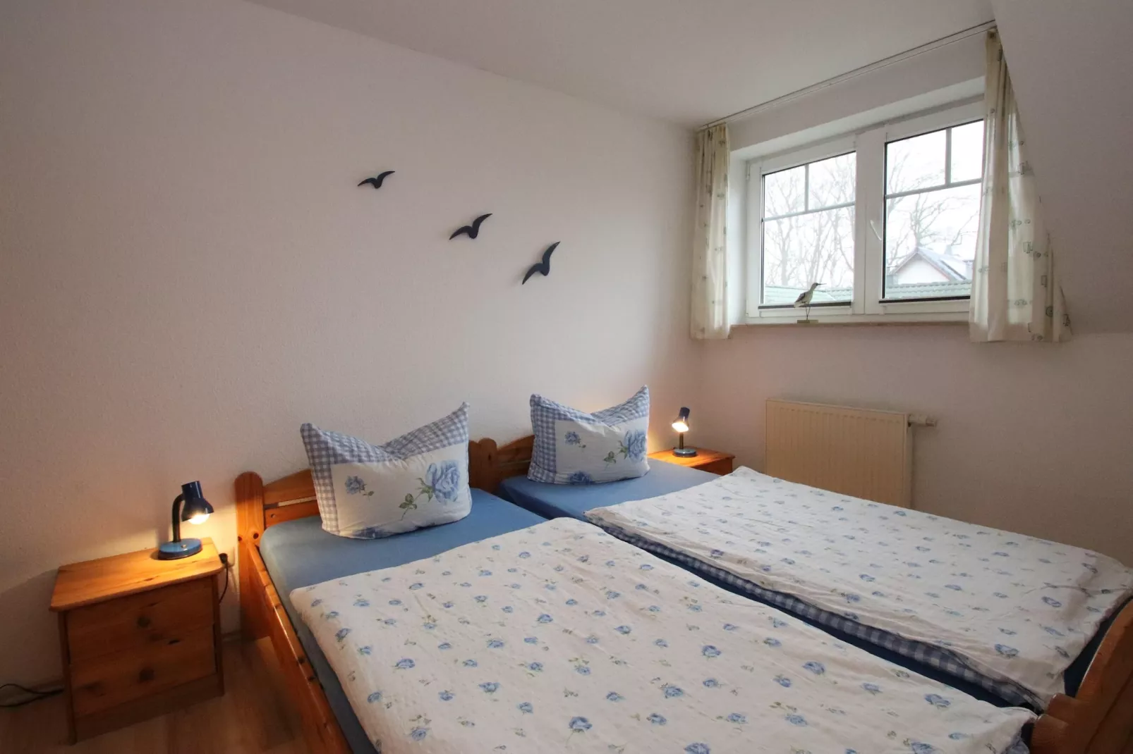Bernstein mit Balkon am Sandstrand-Bedroom