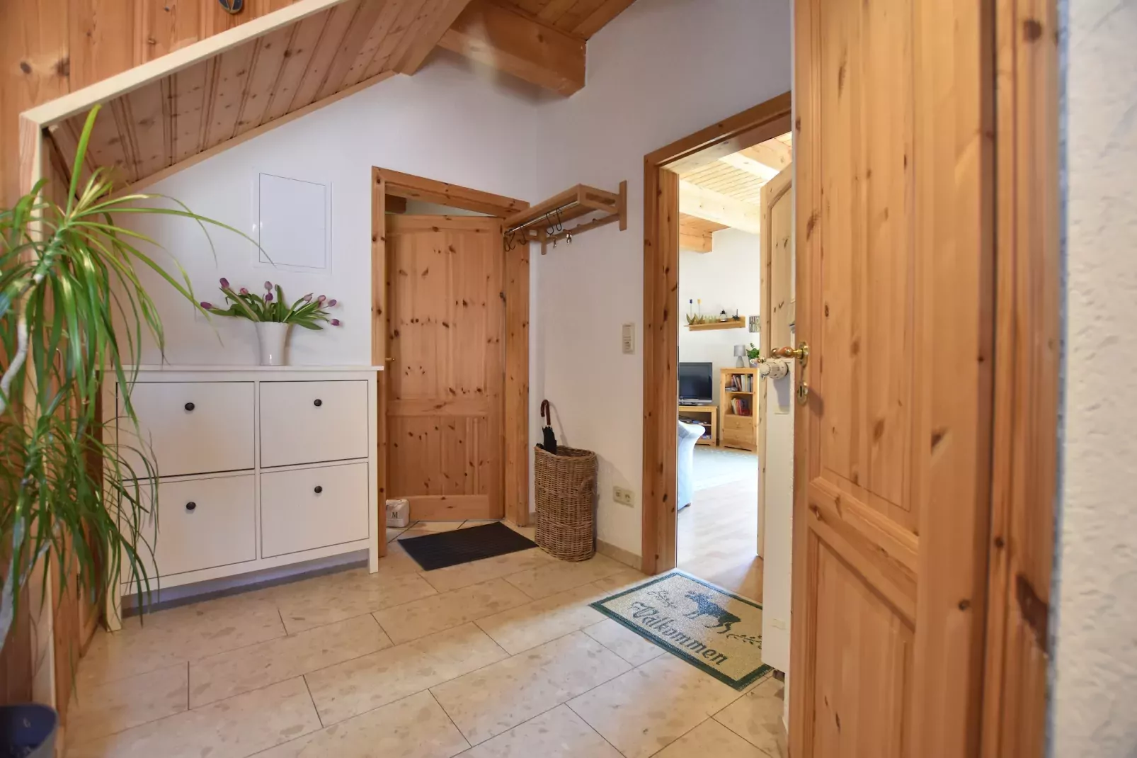 Ferienhaus mit Garten und Terrasse vor Rostock/Warnemünde-Landing