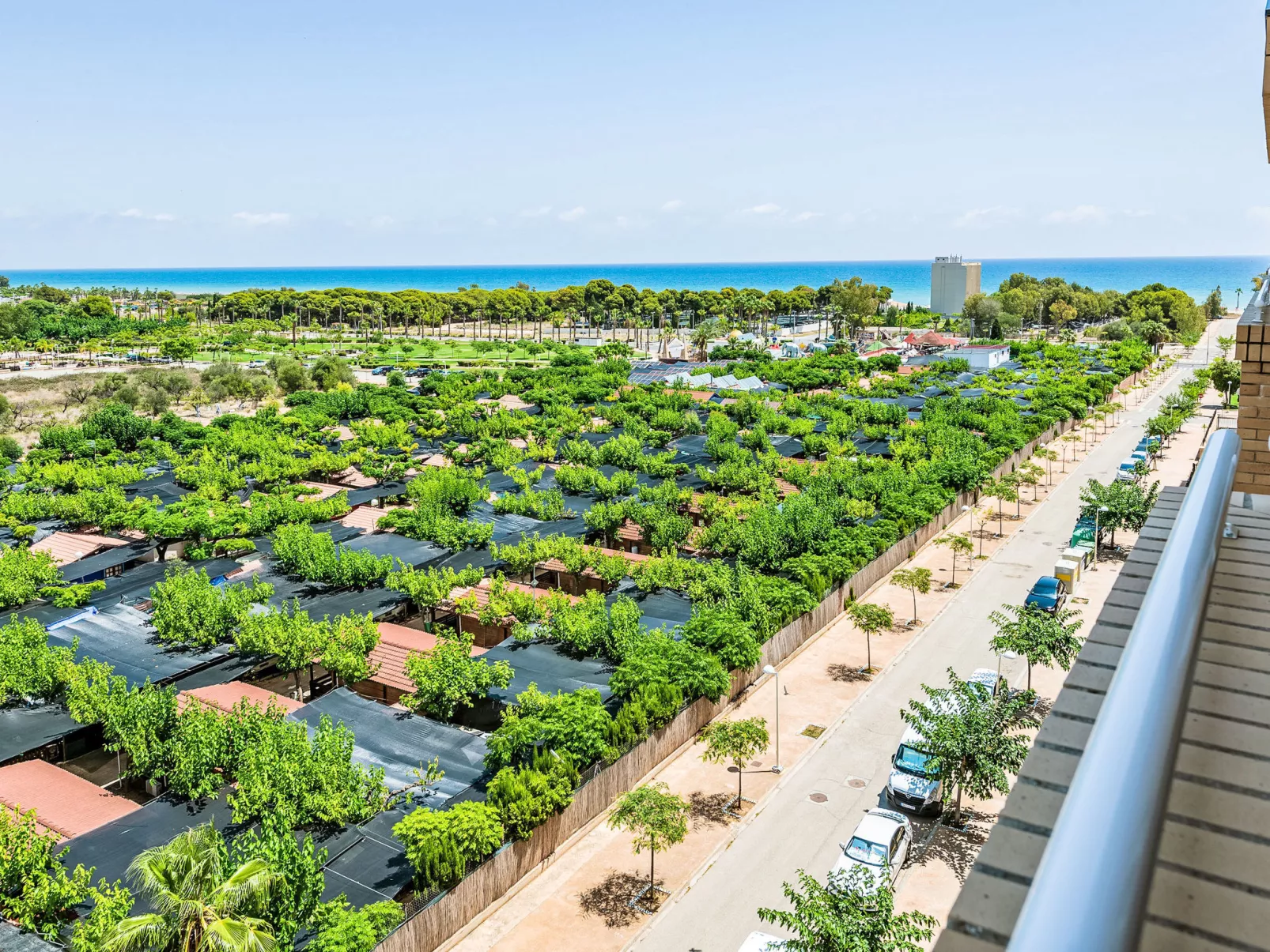 Costa Azahar II-Outside
