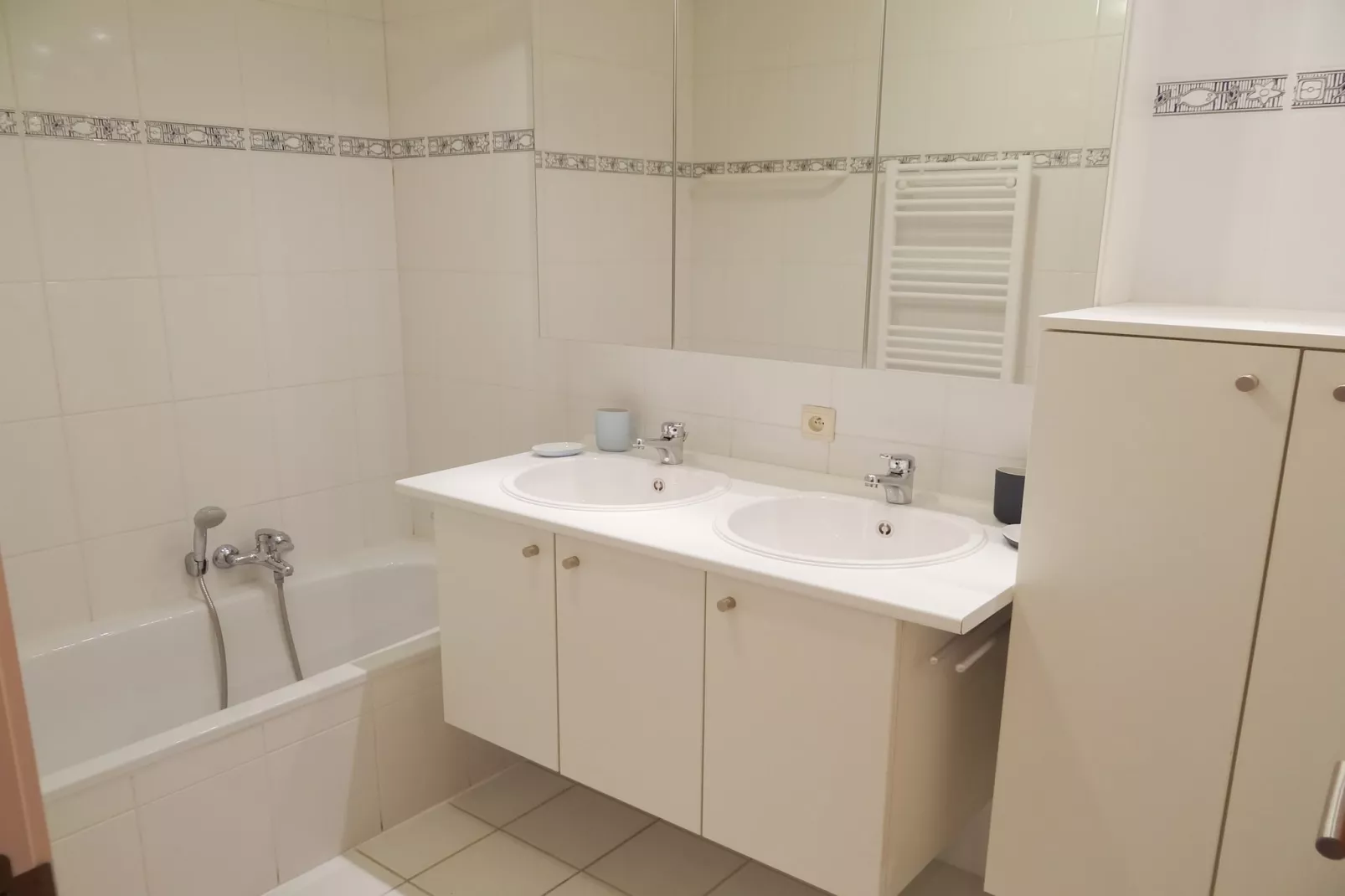 LOTUS I-Bathroom
