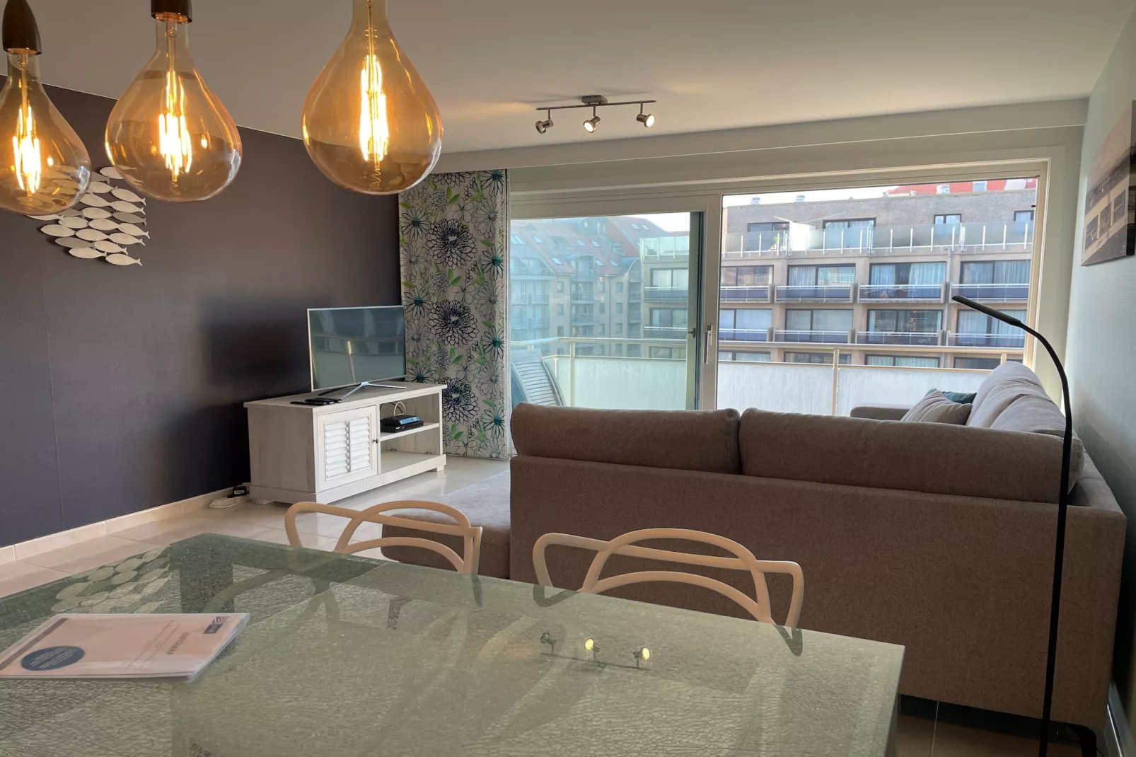 LOTUS I-Living room