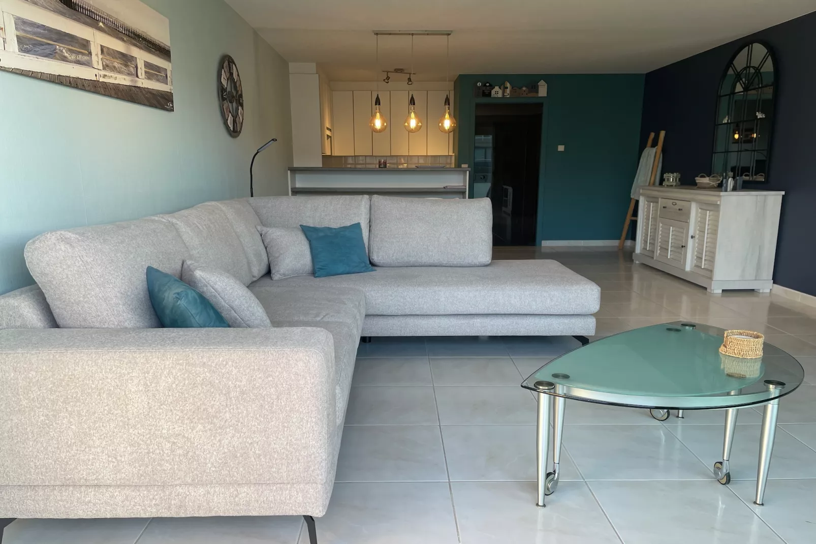LOTUS I-Living room