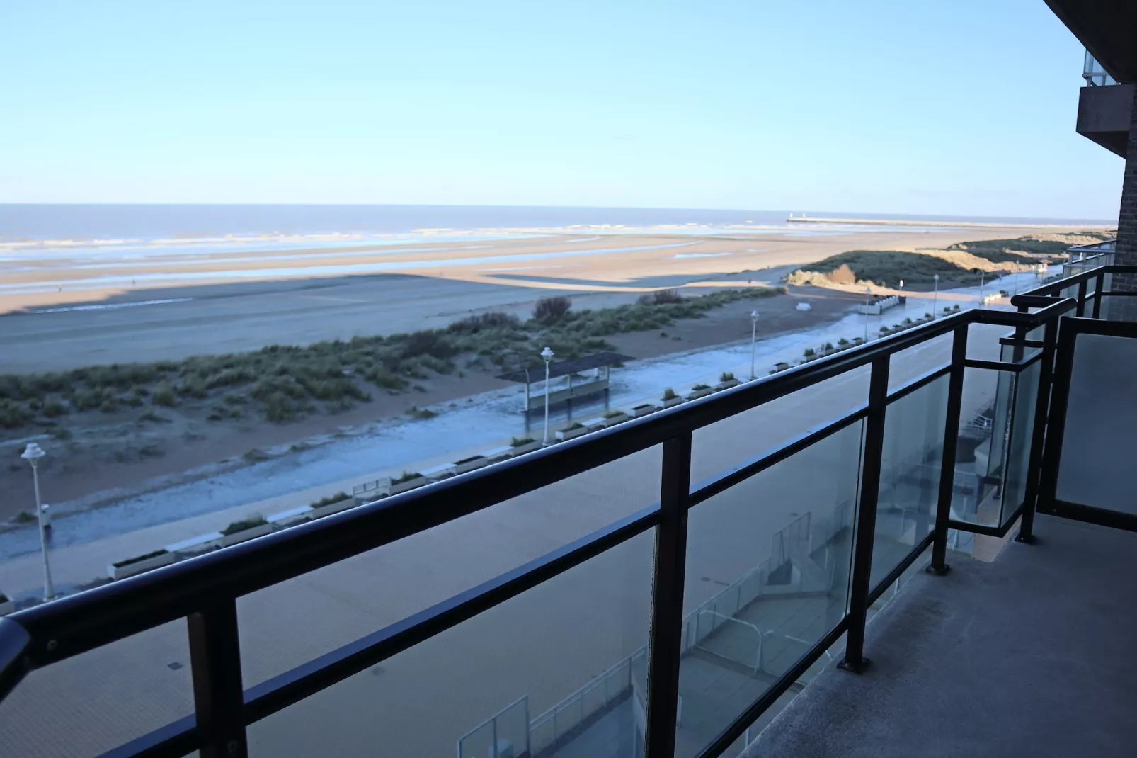 SCORPIO B 401-Terrace balcony