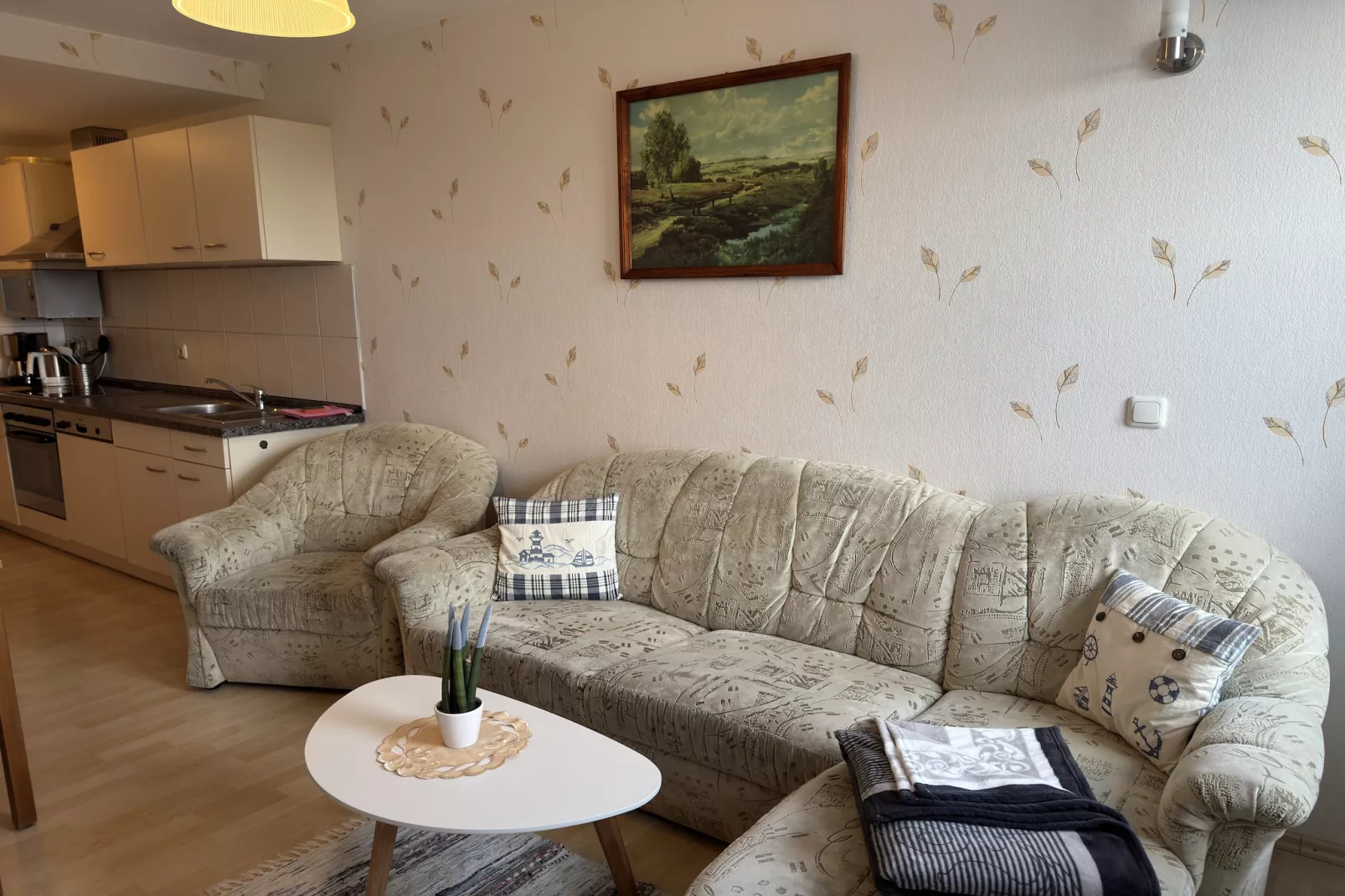 Eisente 4-Living room
