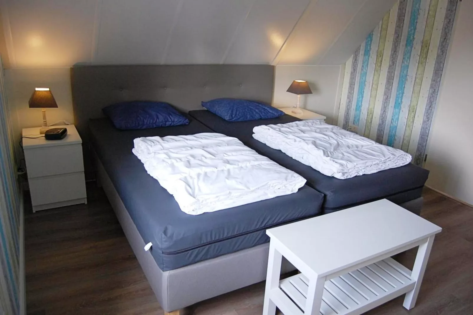 Schoneveld 232 Stern Breskens-Bedroom