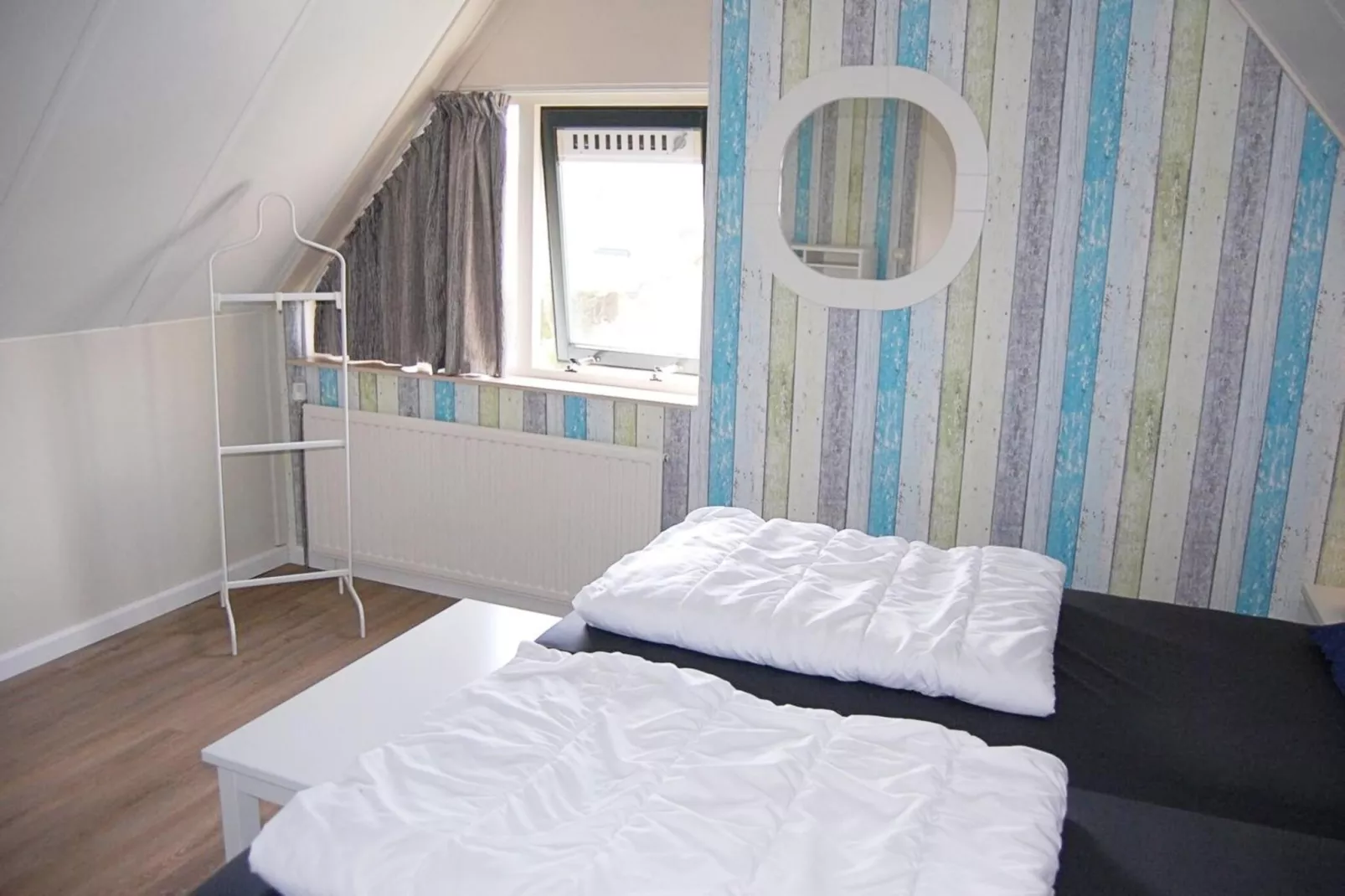 Schoneveld 232 Stern Breskens-Bedroom