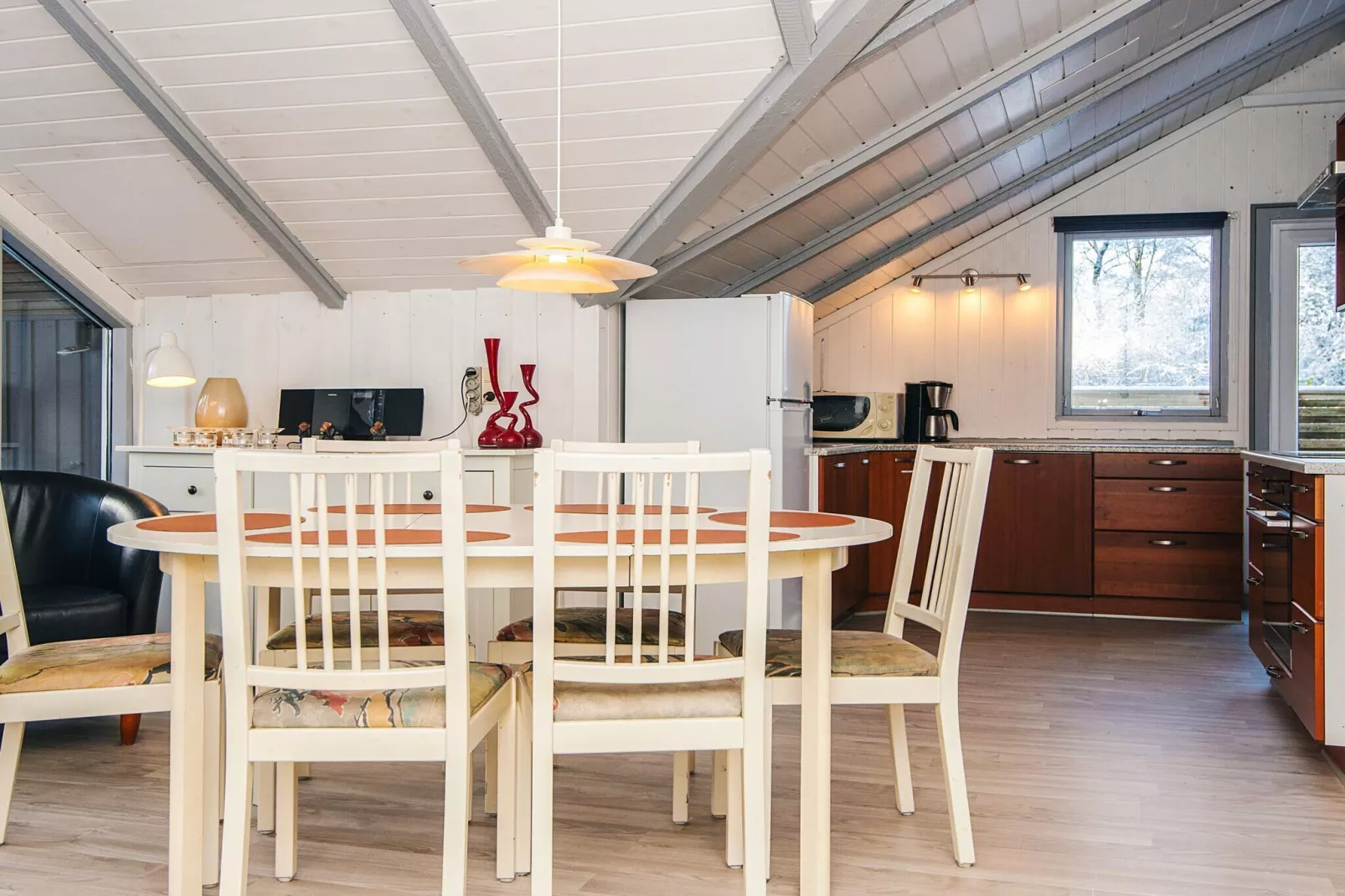 6 person holiday home in Give-By Traum-Indoor