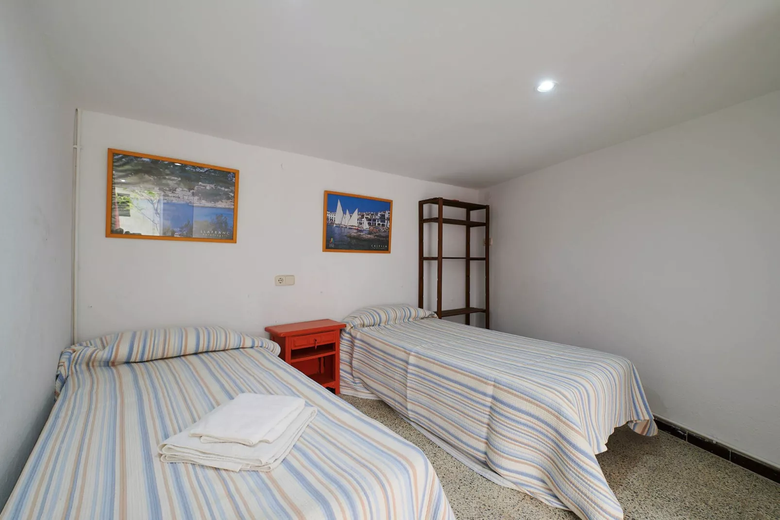 Aurora-Bedroom