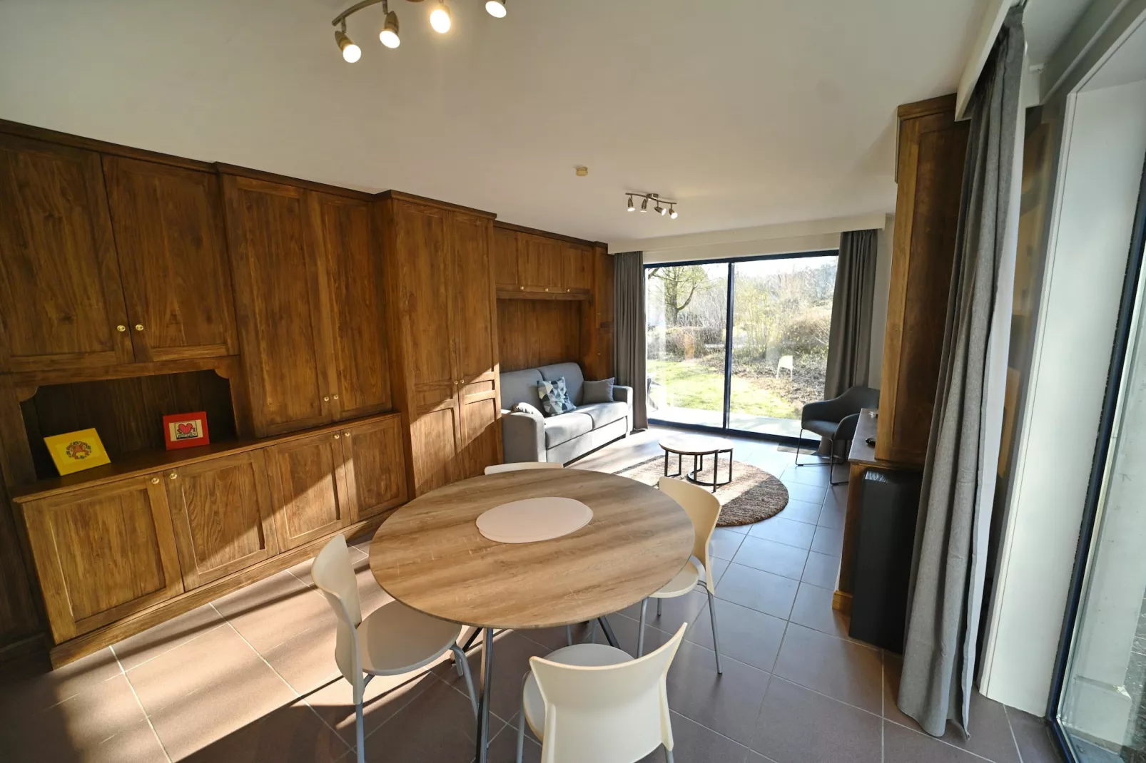 Résidence Durbuy 13-Dining room