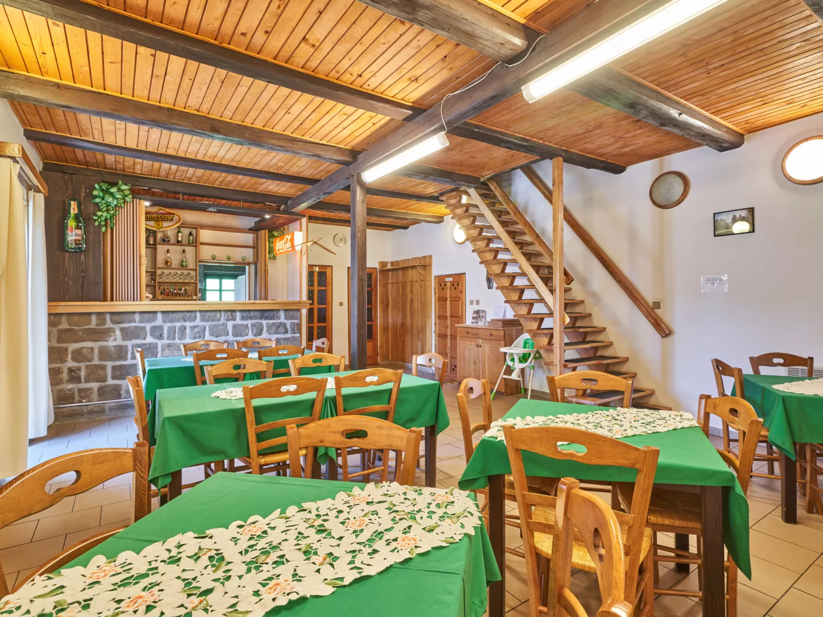 Hodkovice-Inside