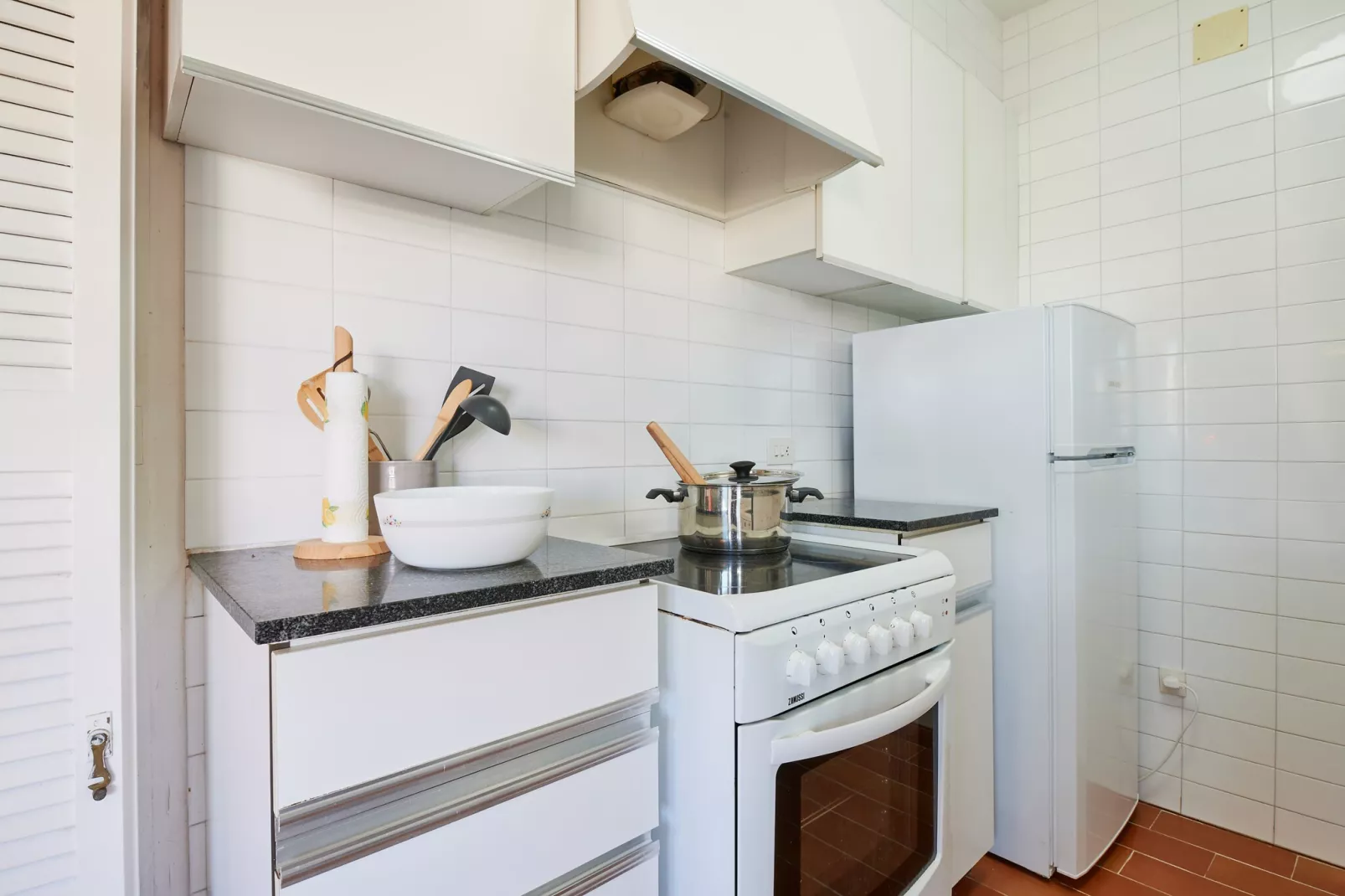 Calella Park 13-A-Kitchen