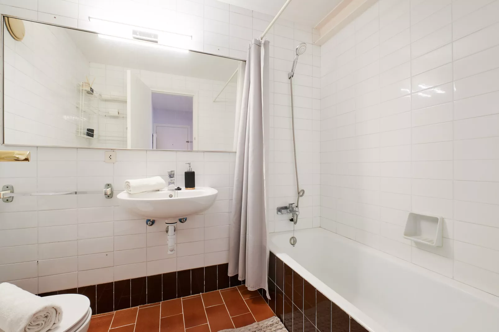 Calella Park 13-A-Bathroom