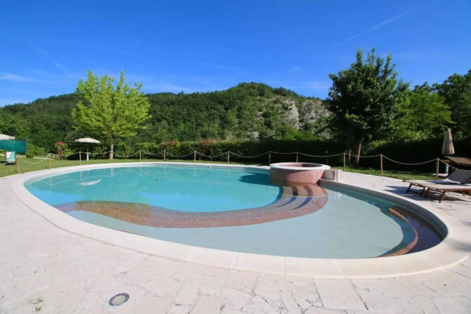 Avena-Pool