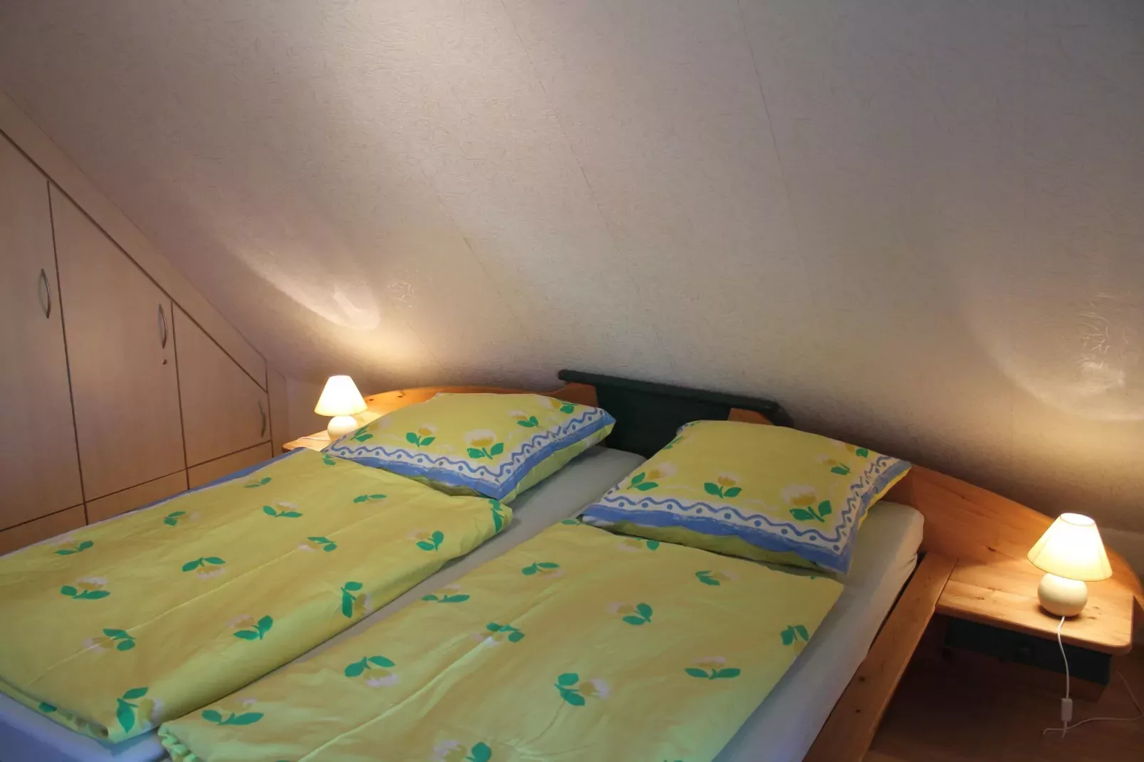 Andrea-Bedroom