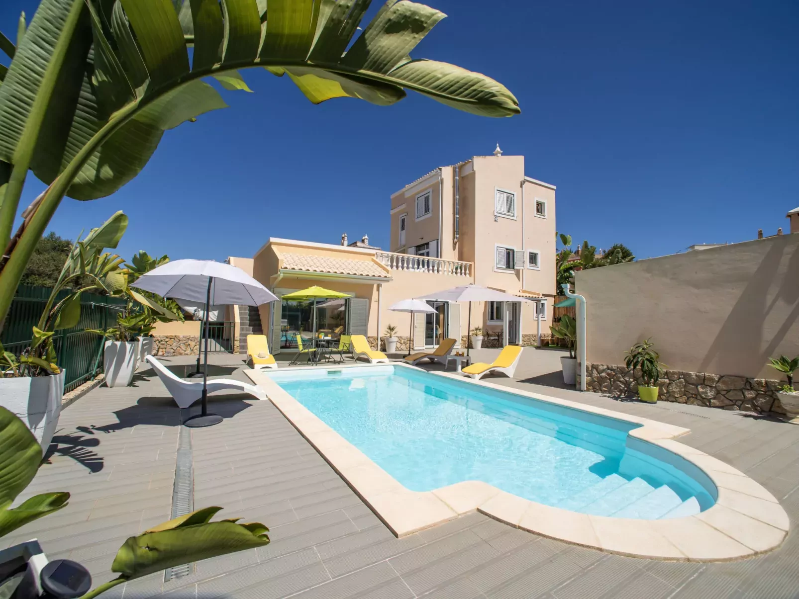 Bela Vista-Outside