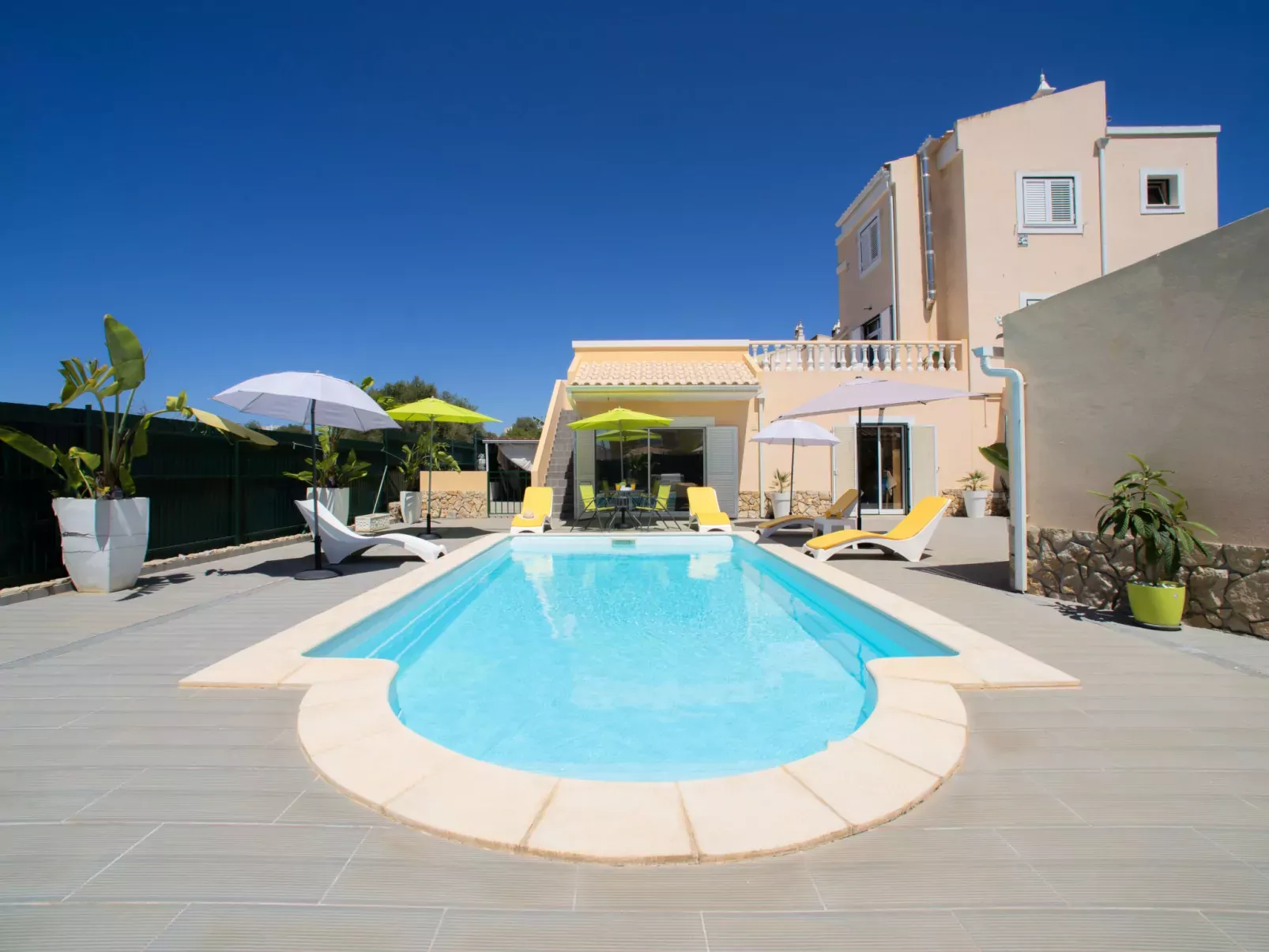 Bela Vista-Outside