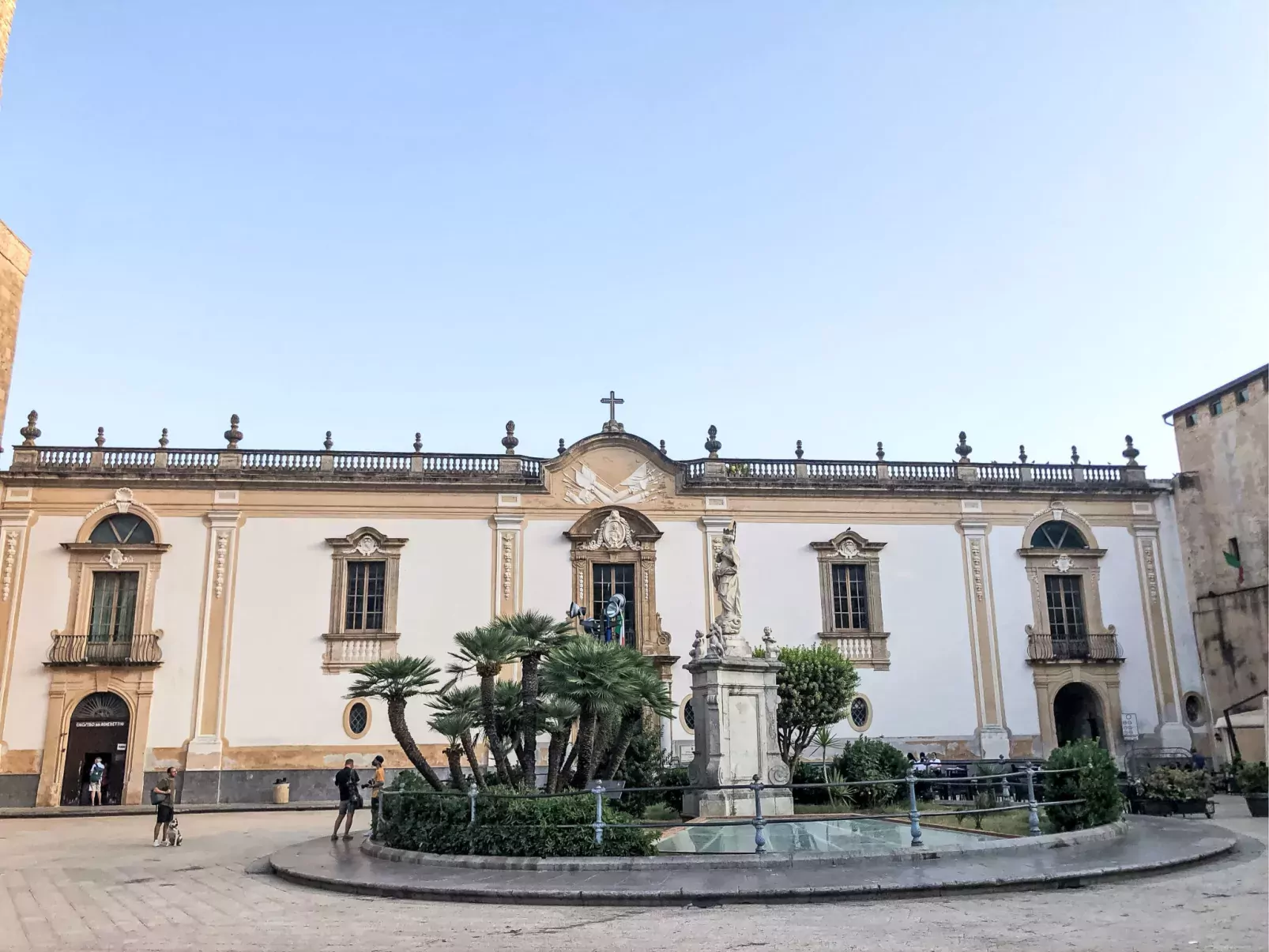 Favorita Suites Ginestra-Umgebung