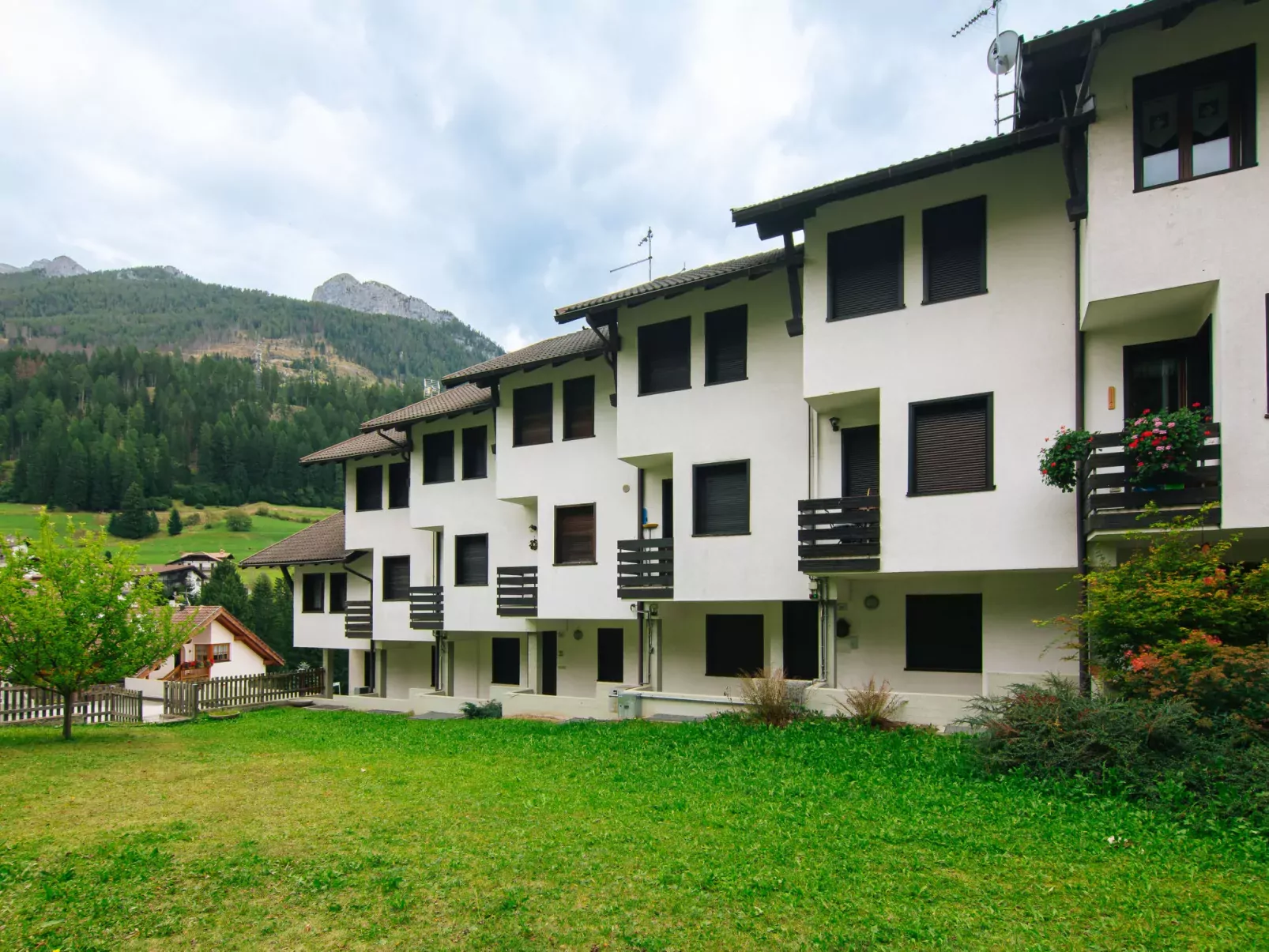 Family House-Dehors