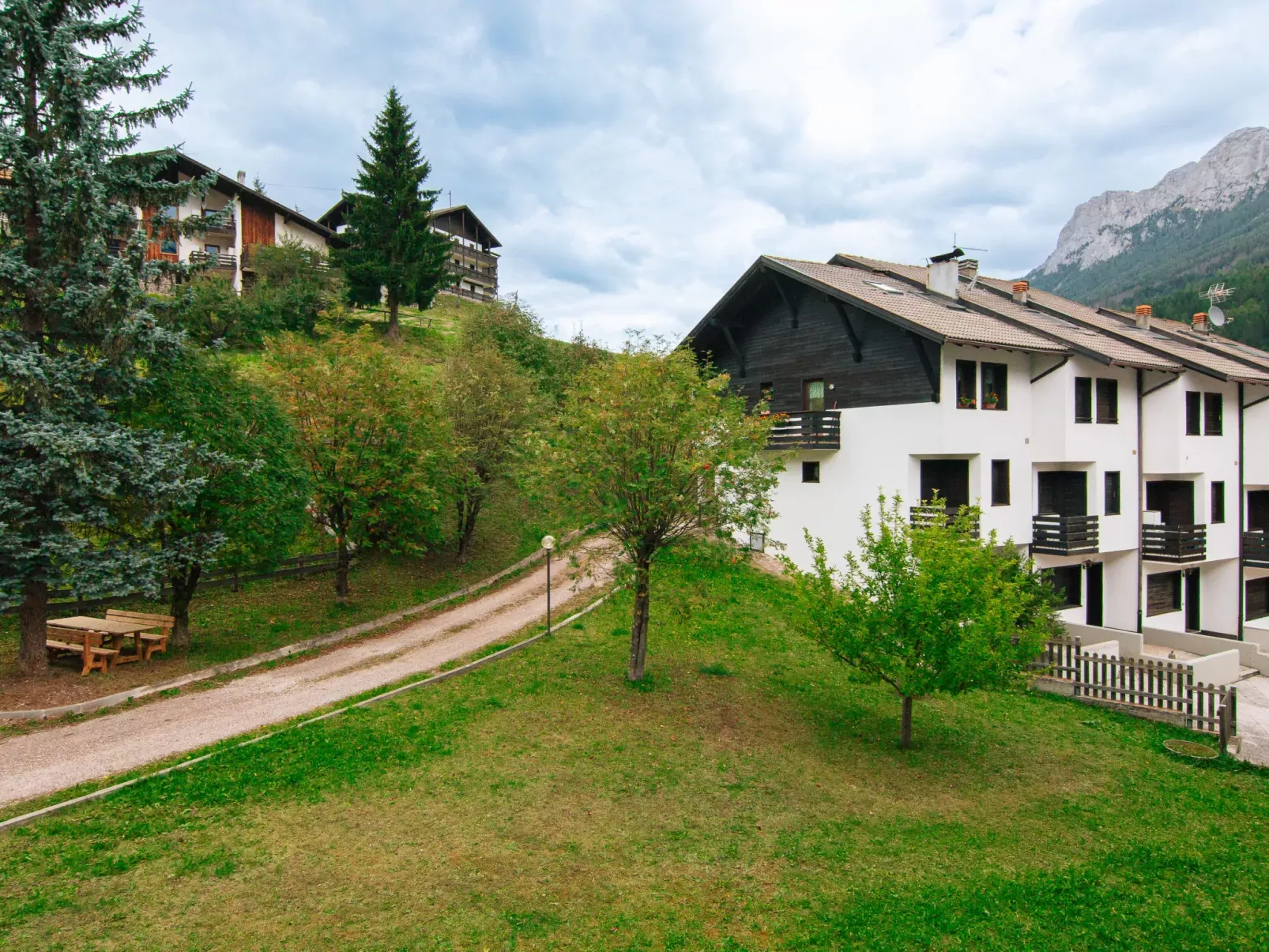 Family House-Dehors