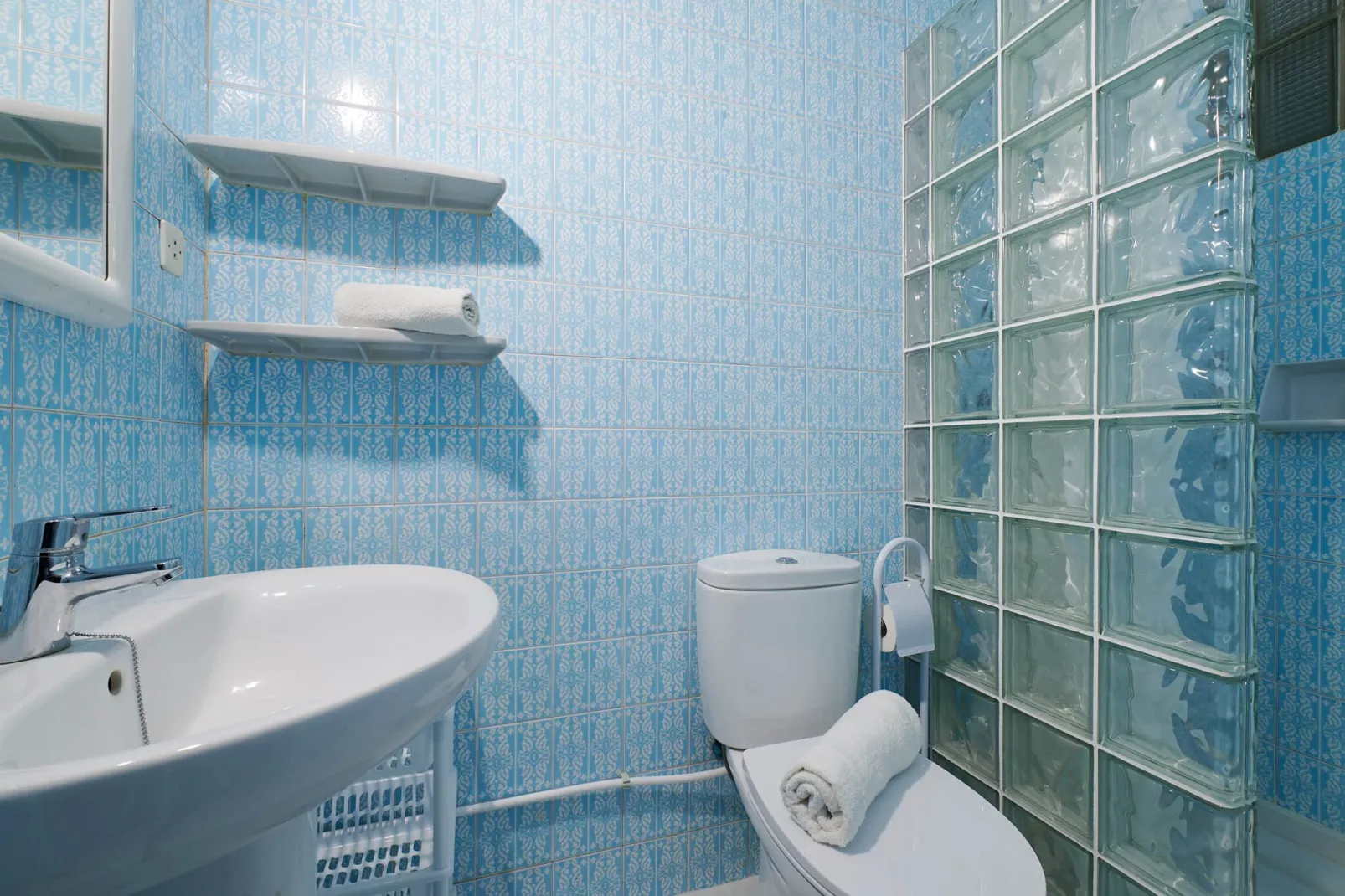 Lladó Pl.-Bathroom