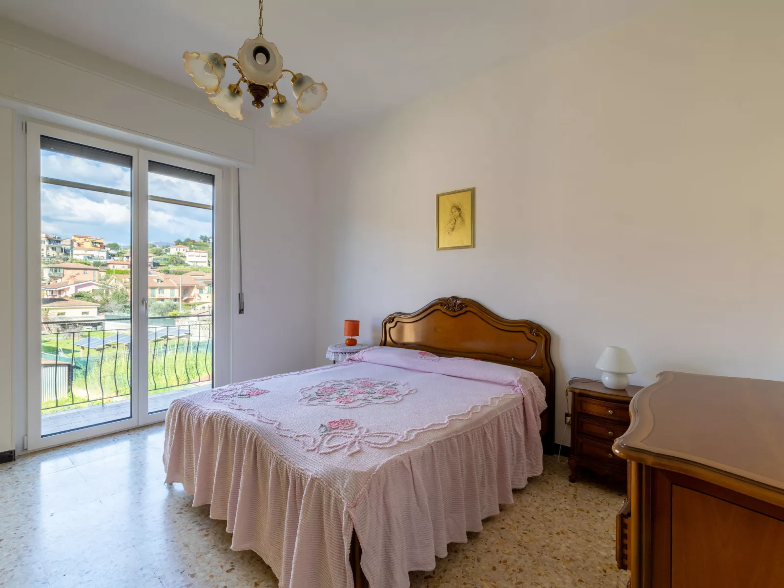 Casa Rosella-Inside
