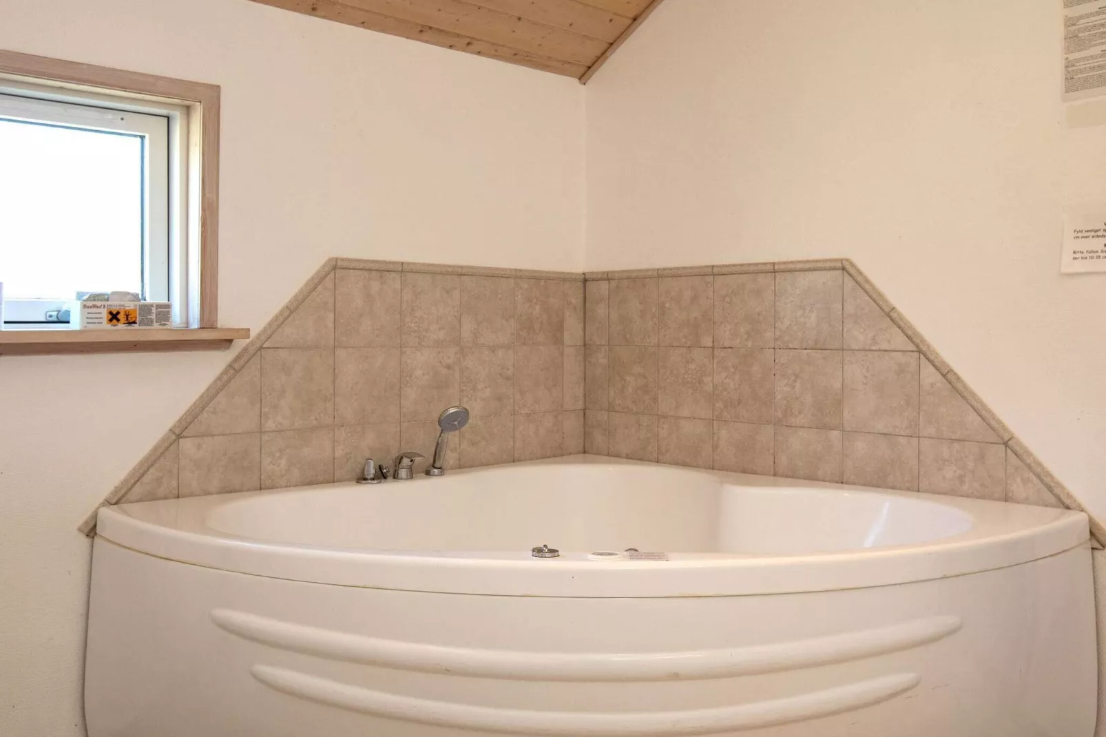 10 person holiday home in Væggerløse-By Traum-Spa