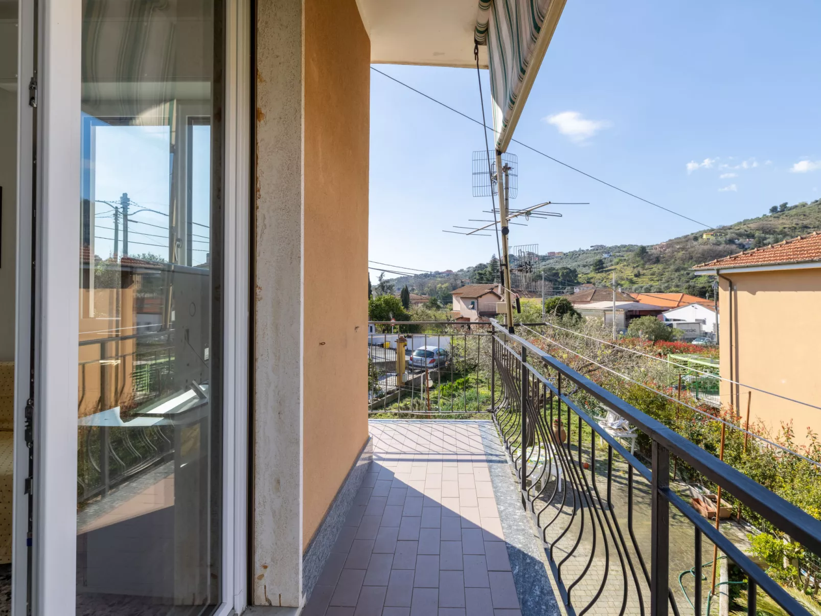 Casa Rosella-Outside