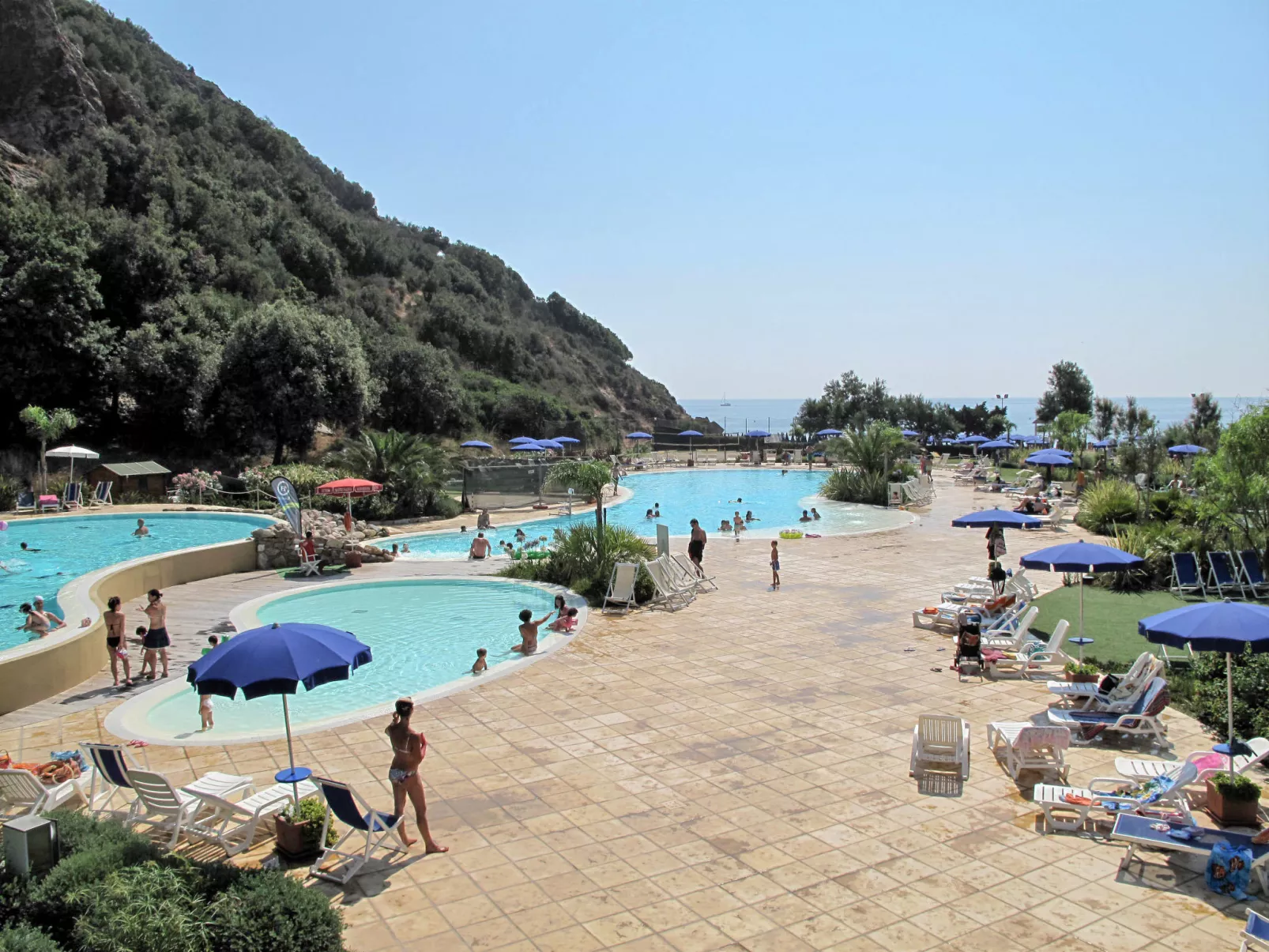 Ortano Mare-Outside