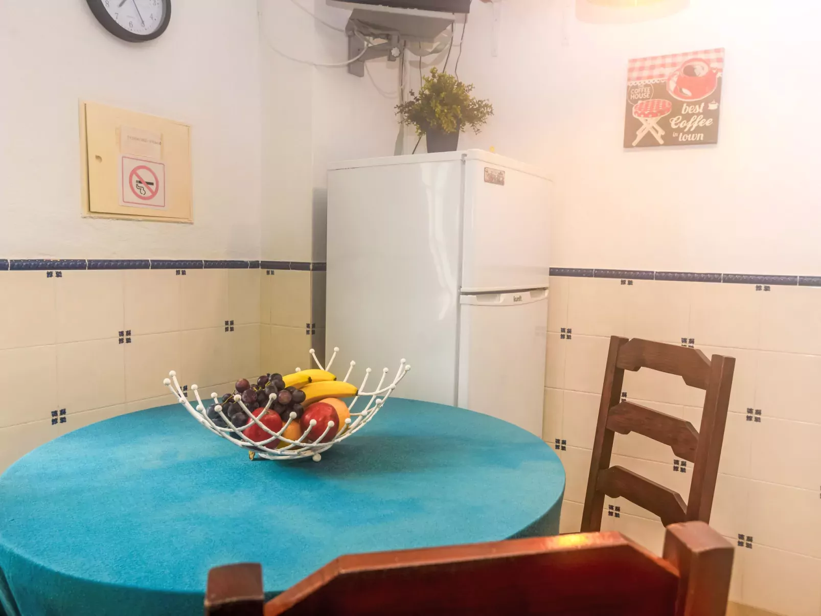 Surfers Inn-Inside