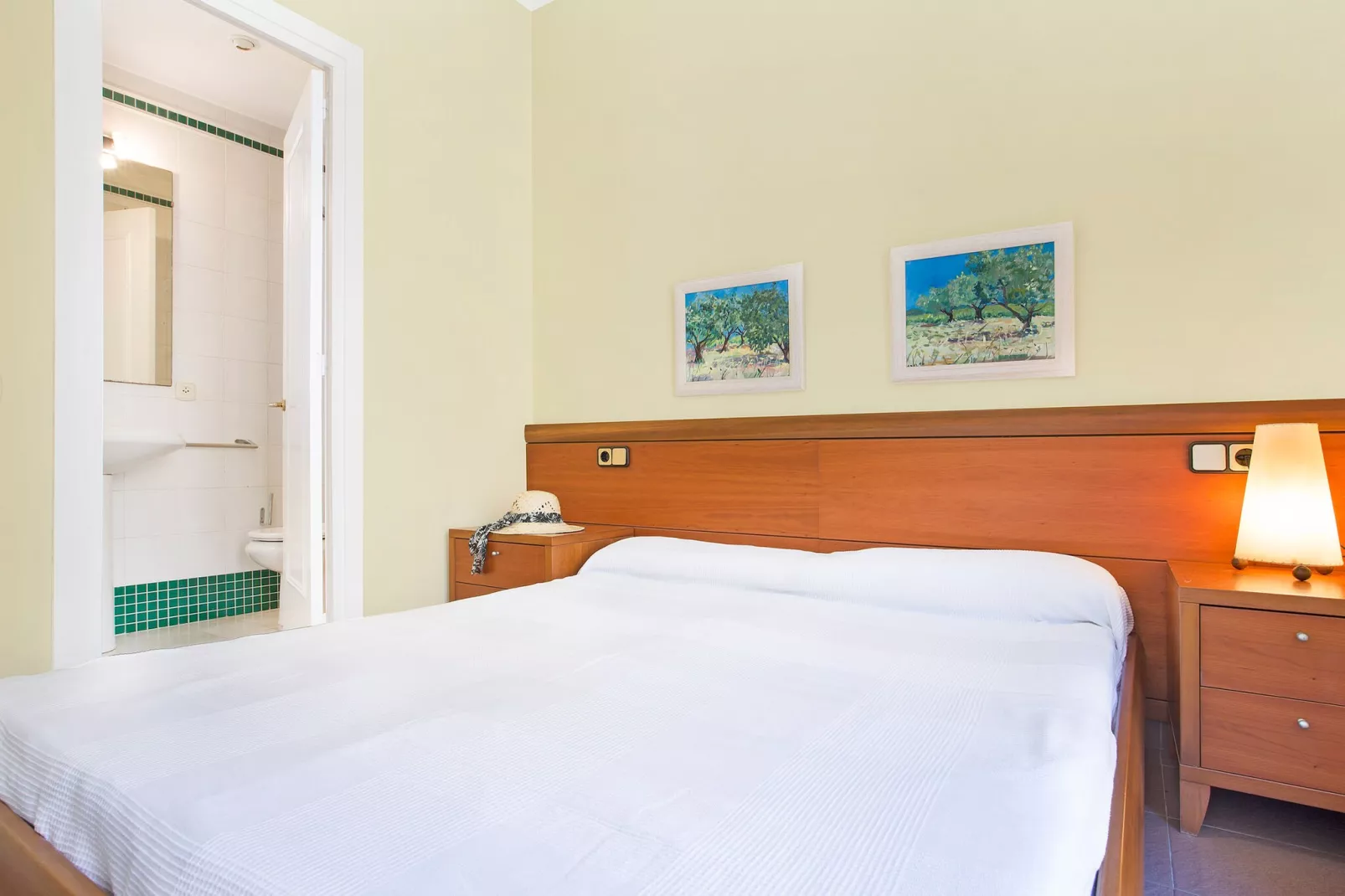 Ana 1-Bedroom