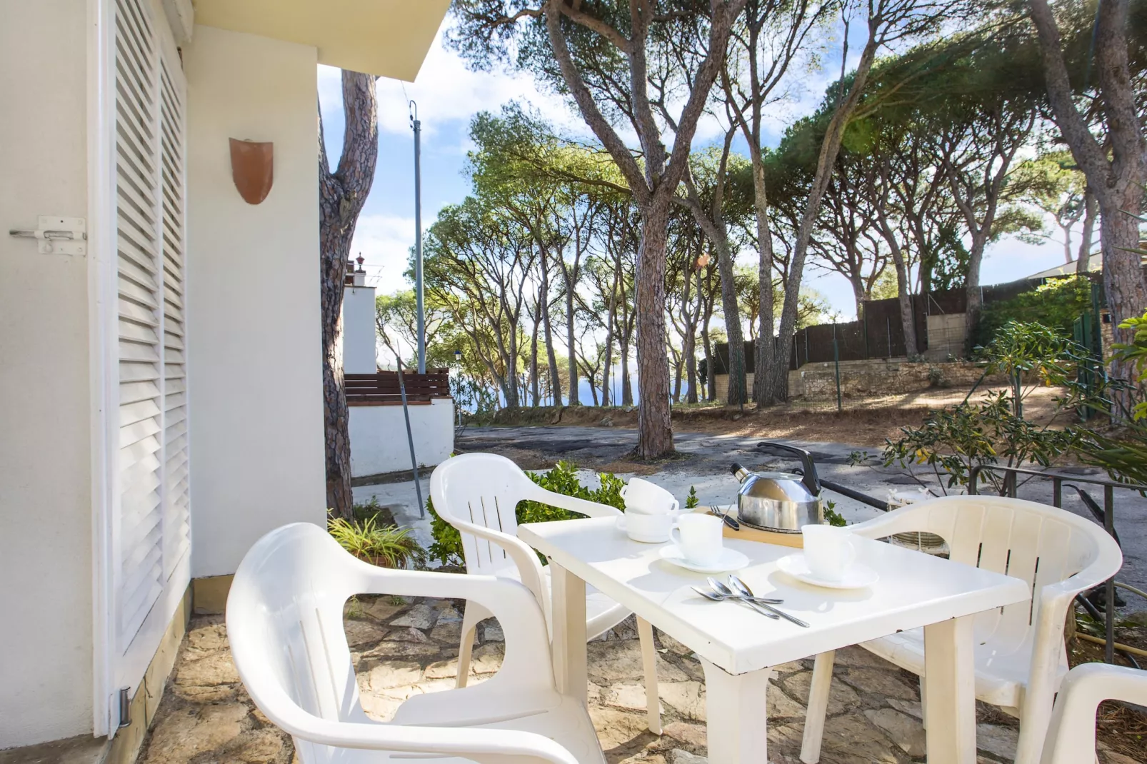 Ancora 02-Terrace
