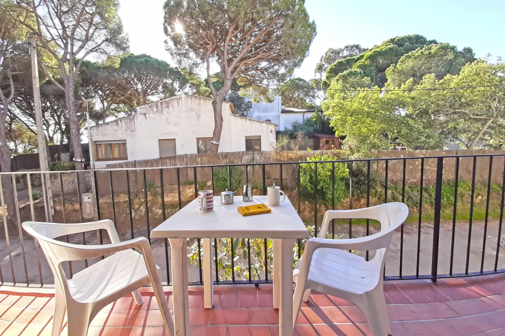 Ancora 07-Terrace balcony