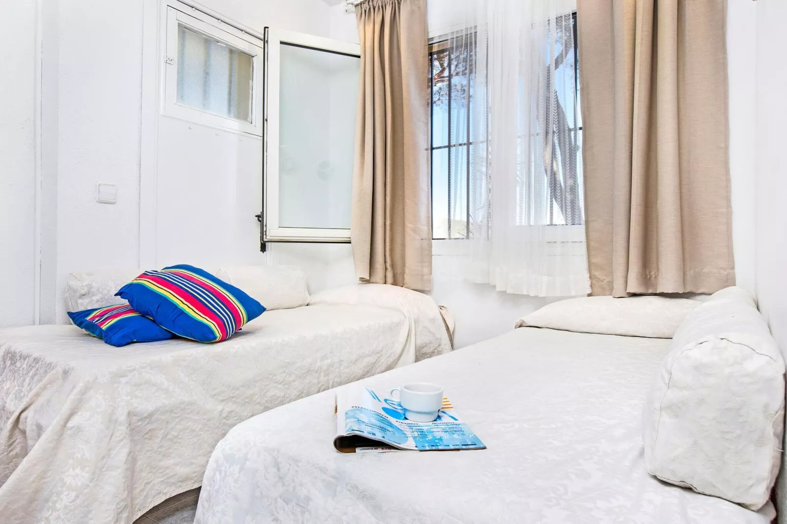 Ancora 13 B-P-Bedroom
