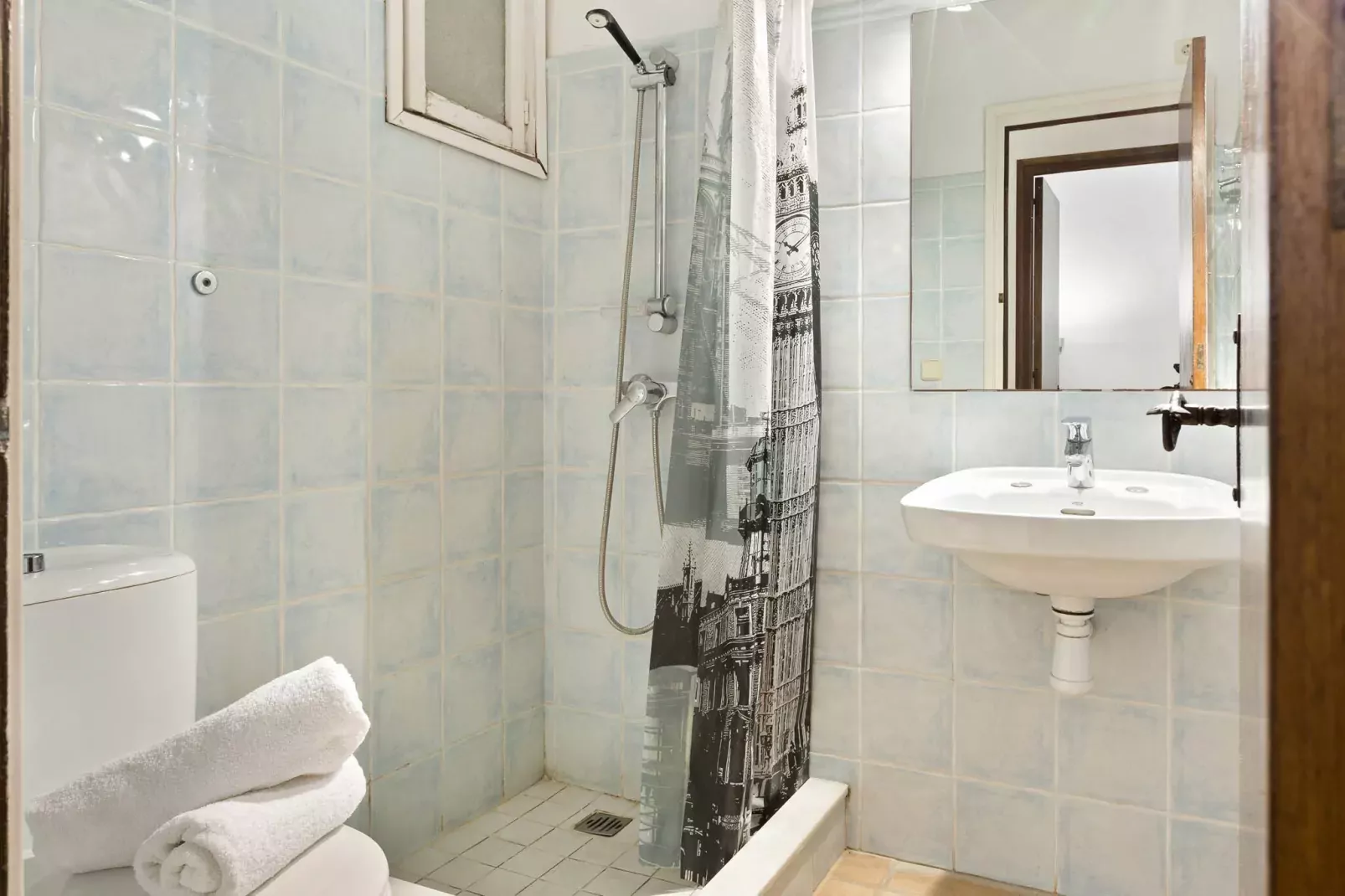 Bonet  Pl-Salle de bain
