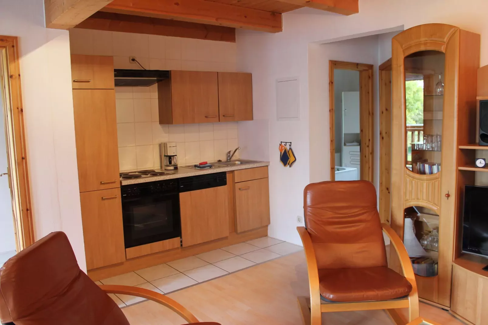 Familienferien in ländlicher Idylle 3-Kitchen