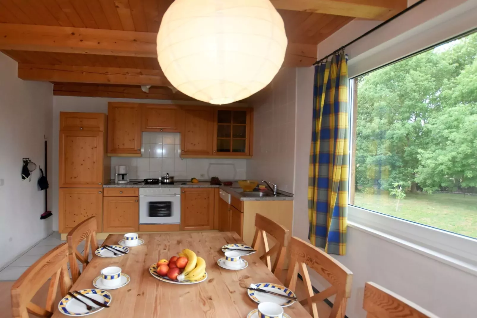 5-Raum-Familienwohnung 5-Dining room