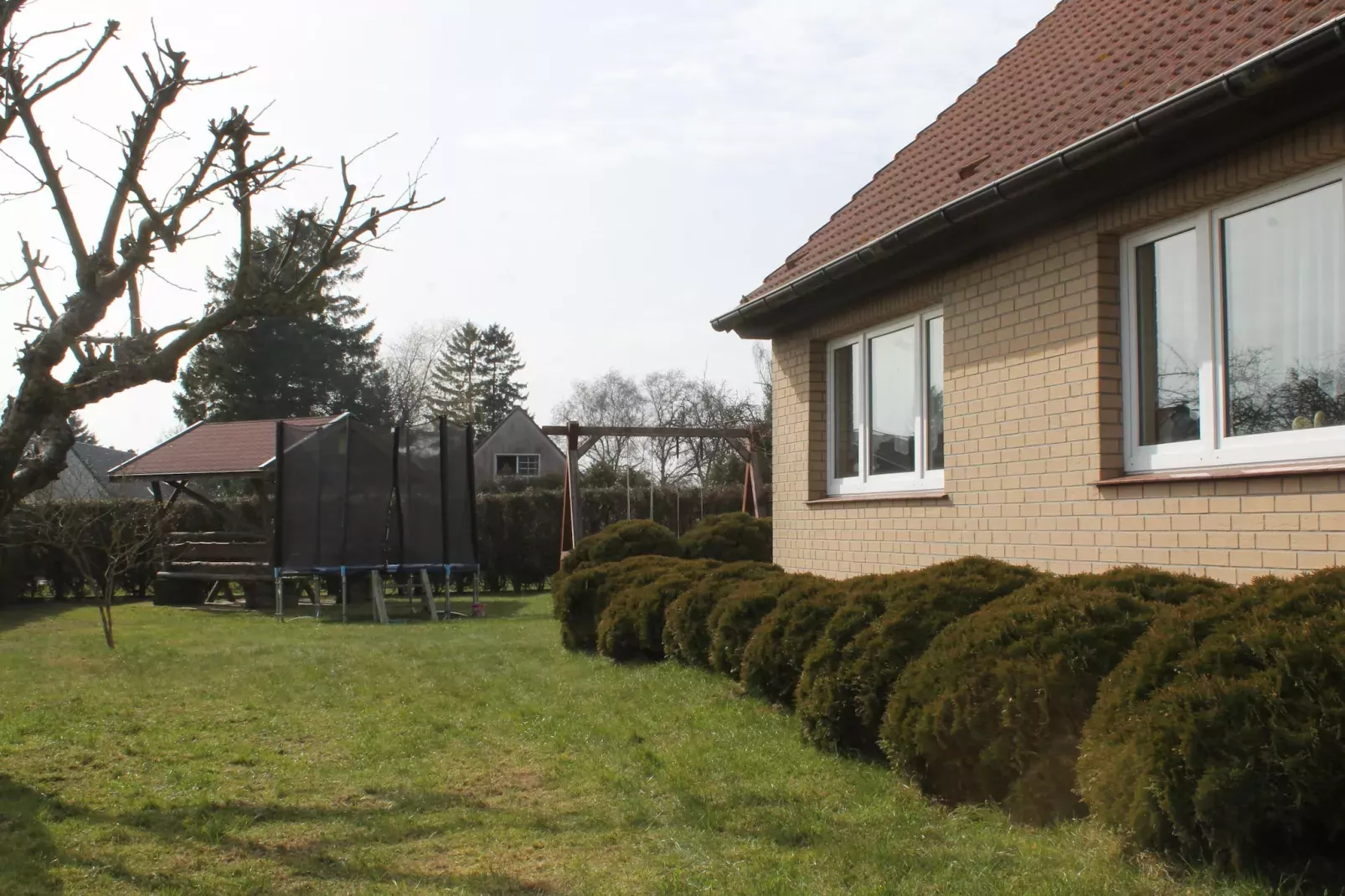 Ferienhaus Heidenholz-Parkeinrichtungen