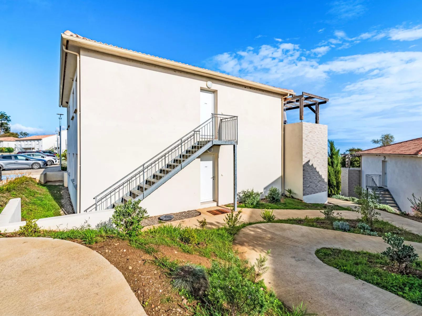 Casa Mido-Outside