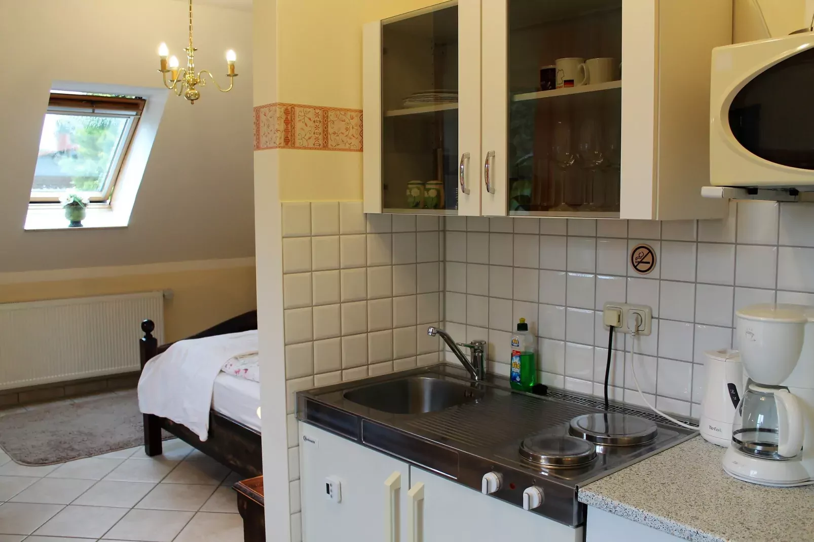 Svenja im Obergeschoss-Kitchen