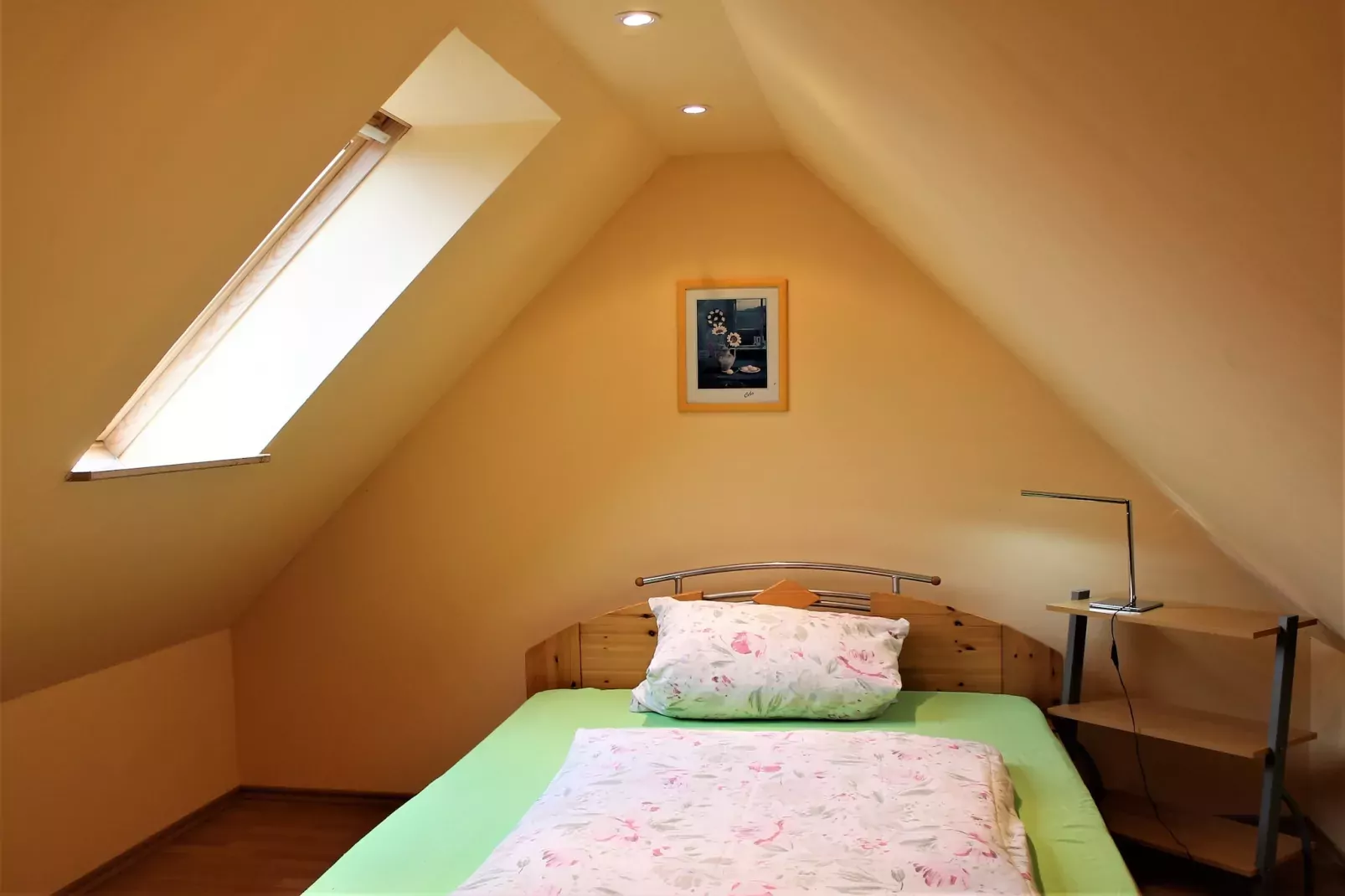 Svenja im Obergeschoss-Bedroom