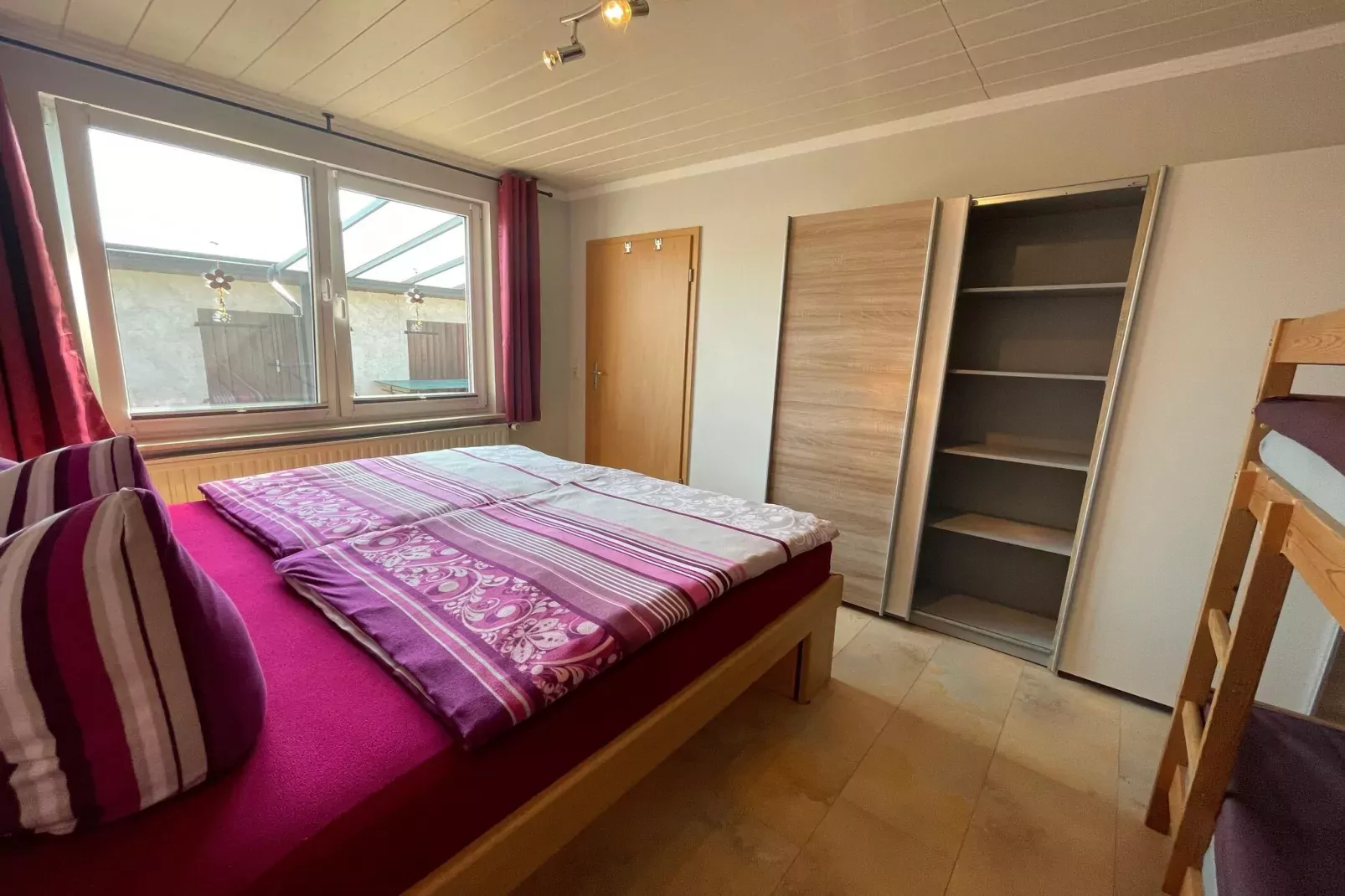 Gartenbungalow-Schlafzimmer