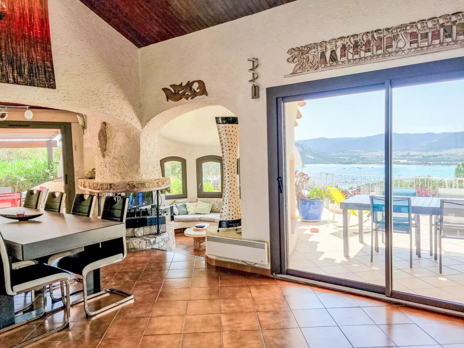 Villa Sallena-Inside