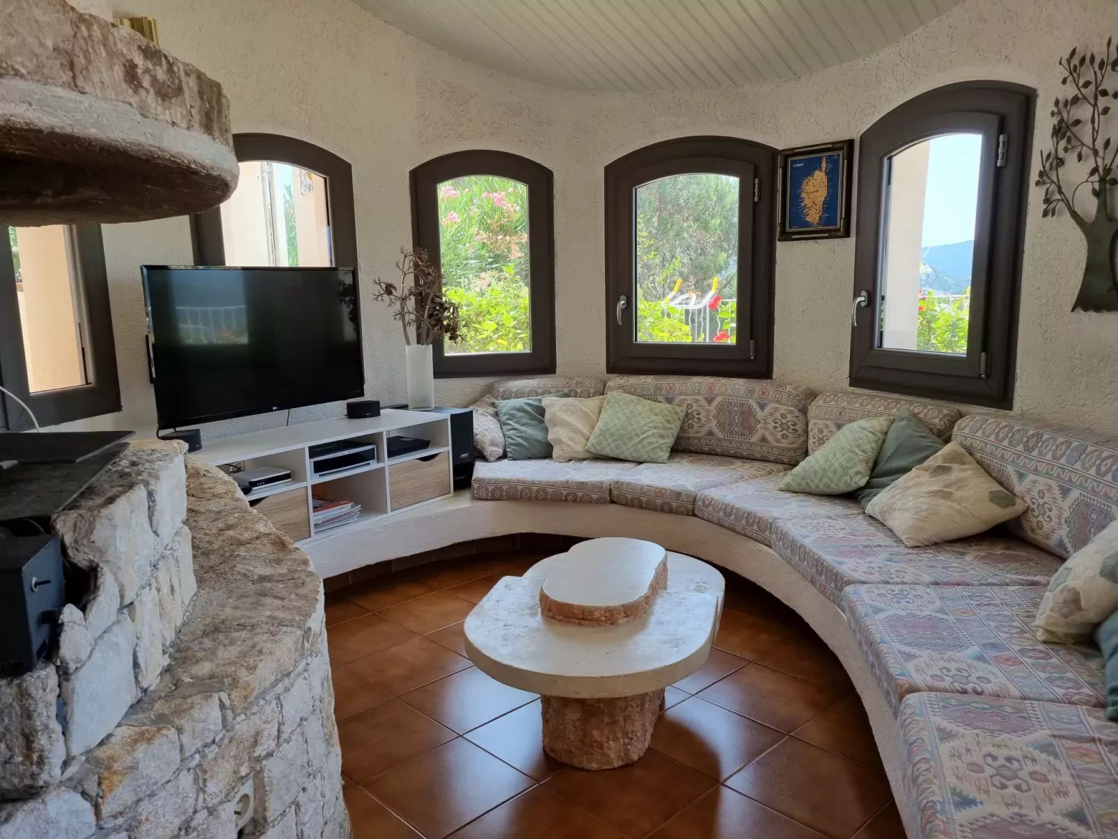 Villa Sallena-Inside
