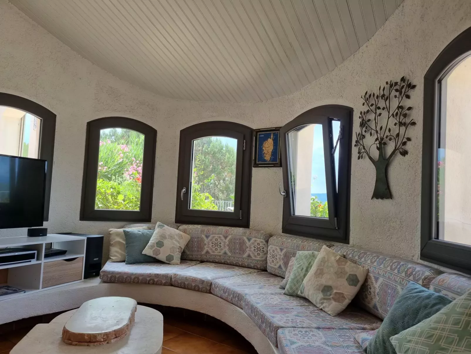 Villa Sallena-Inside