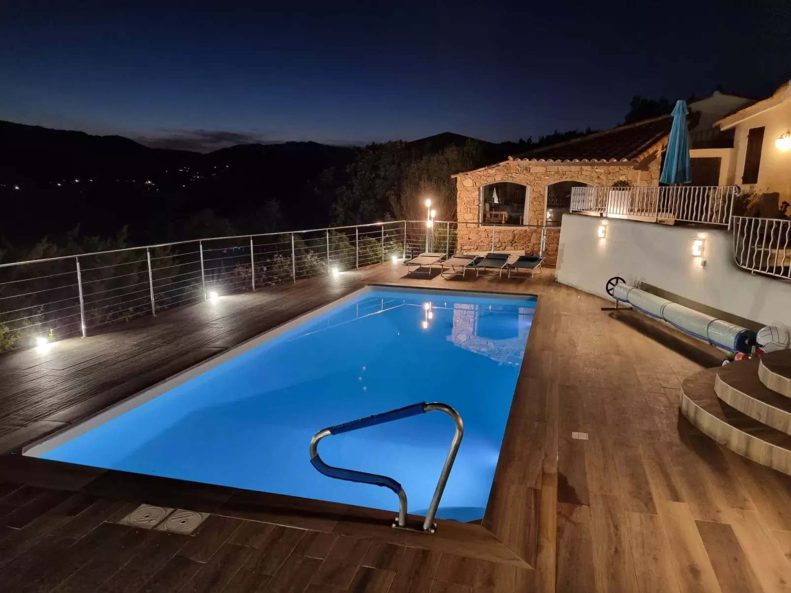 Villa Sallena-Outside