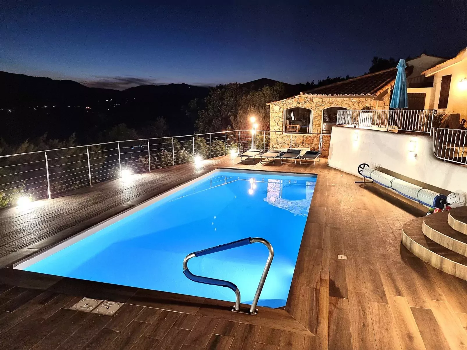 Villa Sallena-Outside
