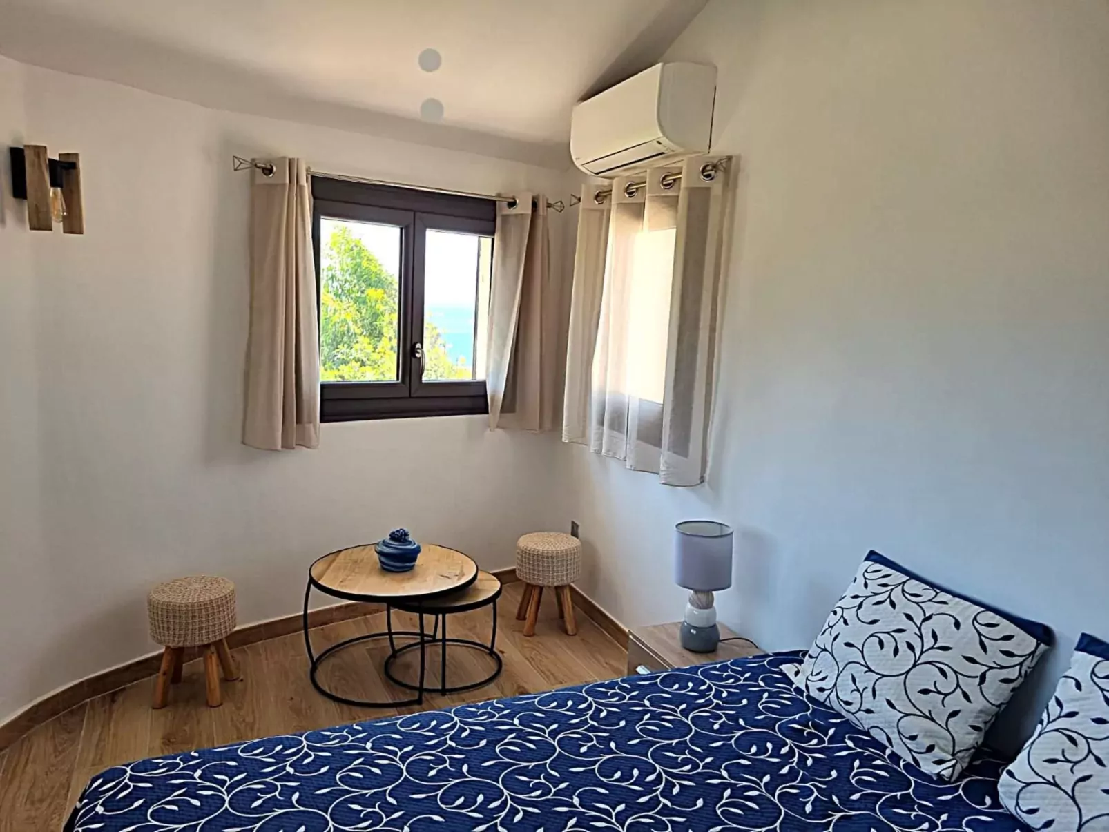 Villa Sallena-Inside