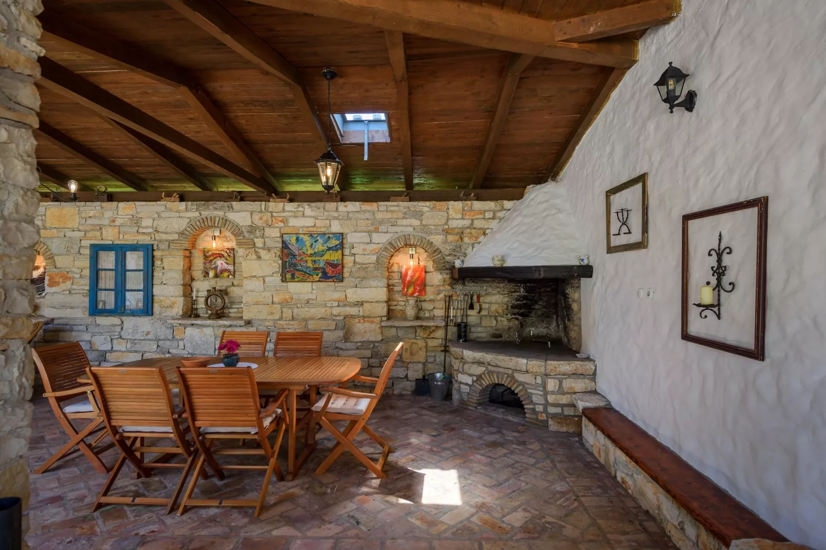 Casa Biguli-Living room